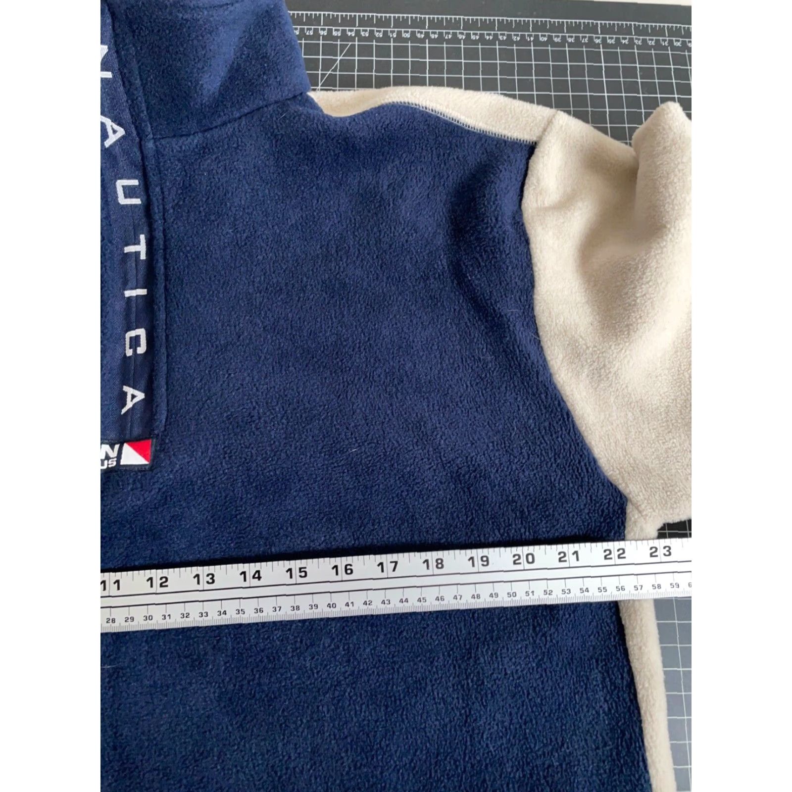 Nautica VTG Nautica 1/4 Zip Fleece Pullover Adult Small Dark Blue Cream Oversized USA Size US S / EU 44-46 / 1 - 5 Thumbnail