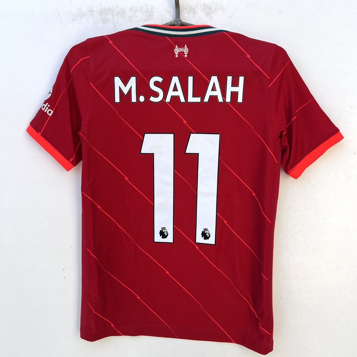 Nike Liverpool 2021 2022 nike soccer jersey Salah Size US XXS / EU 40 - 8 Thumbnail