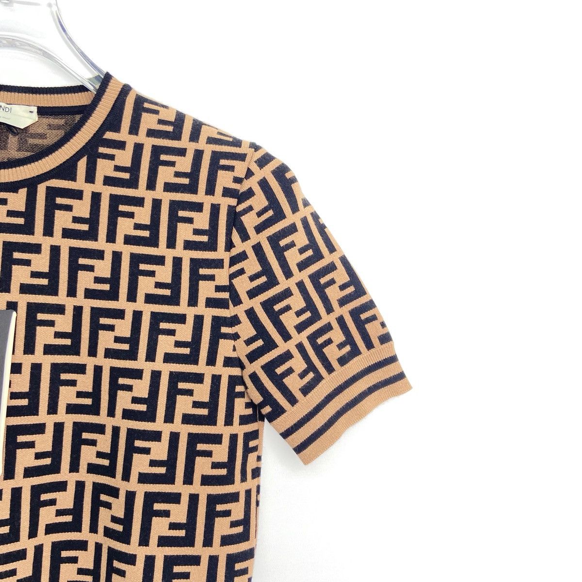 Fendi FENDI All Over Letter Print Knit Short Sleeve Top K26WX Size S / US 4 / IT 40 - 3 Thumbnail