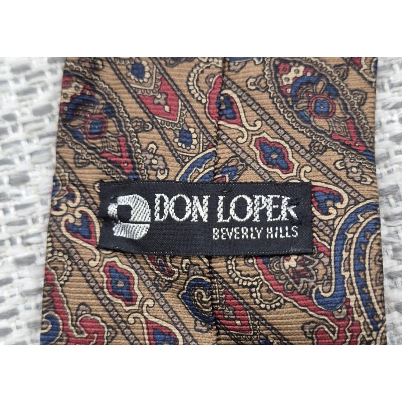 Vintage VINTAGE Don Loper Beverly Hills Neck Tie Mens One Size Paisley 100% Silk Classic Necktie Shirt Tie Accessories Mens Size ONE SIZE - 7 Thumbnail