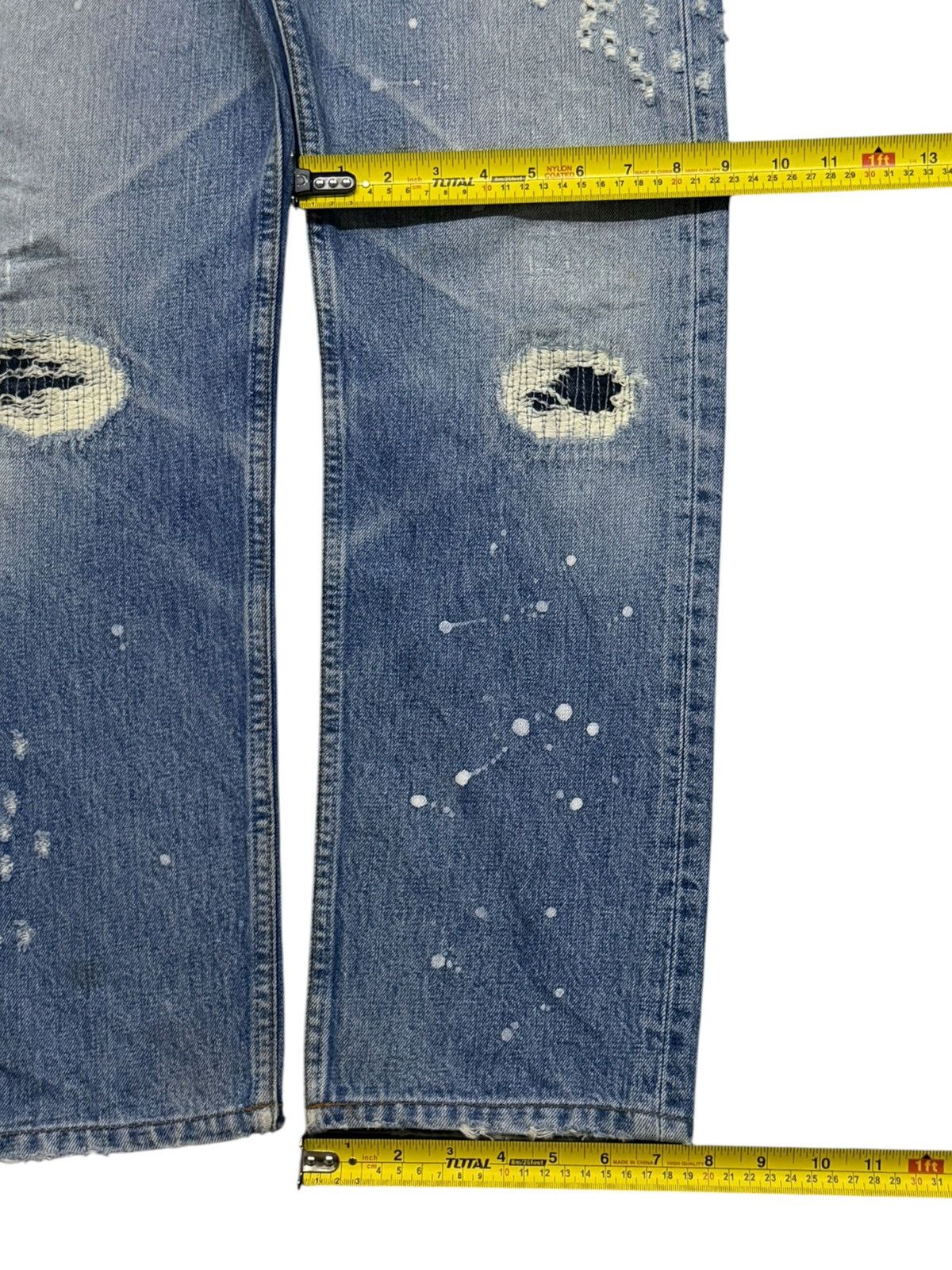 Levi's Vintage 90s Levi’s 501 USA Jeans | Regular Straight | W30 Size US 30 / EU 46 - 19 Thumbnail