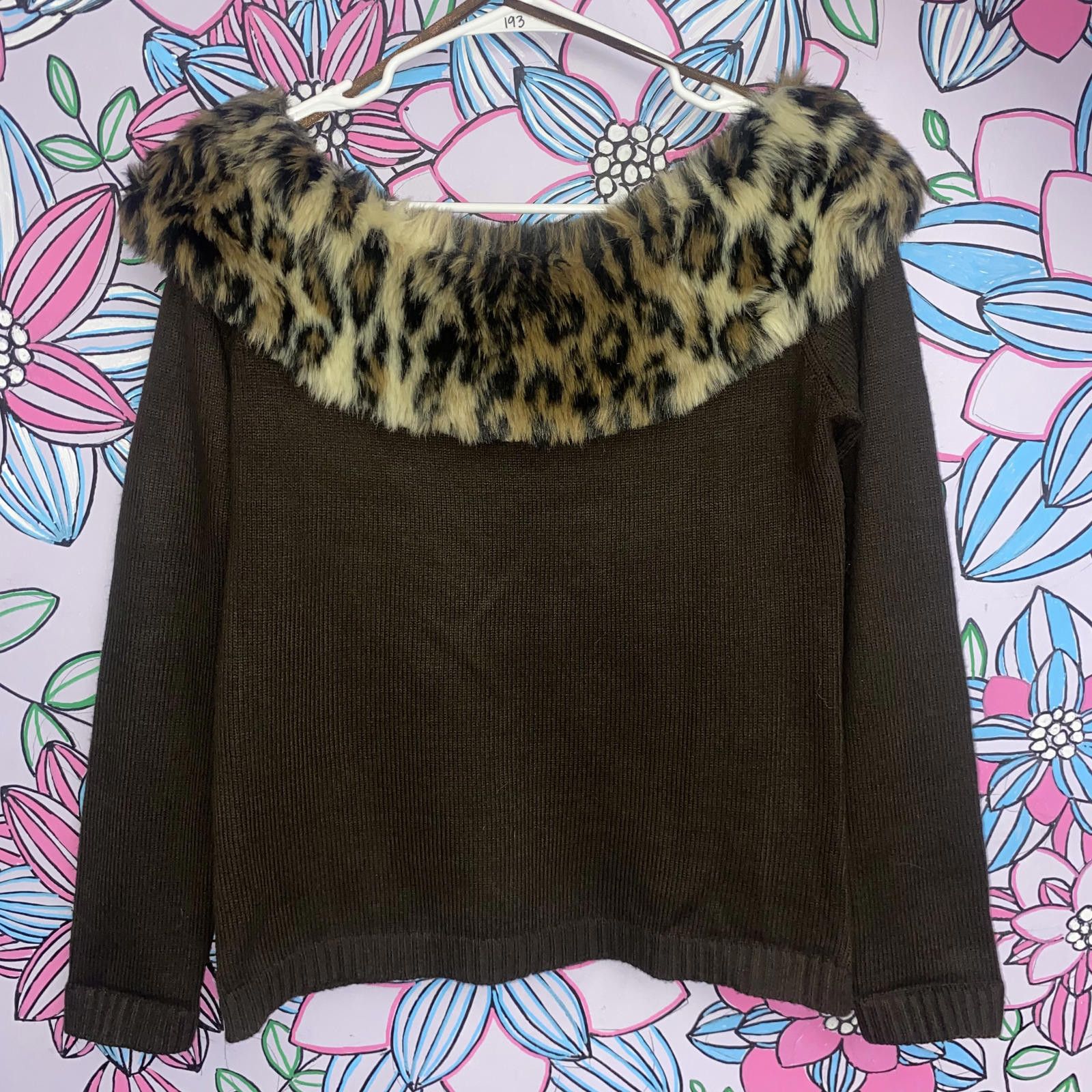 Cartoon Network Y2k Off The Shoulder Leopard Fur Brown Top Sweater M Size M / US 6-8 / IT 42-44 - 2 Thumbnail