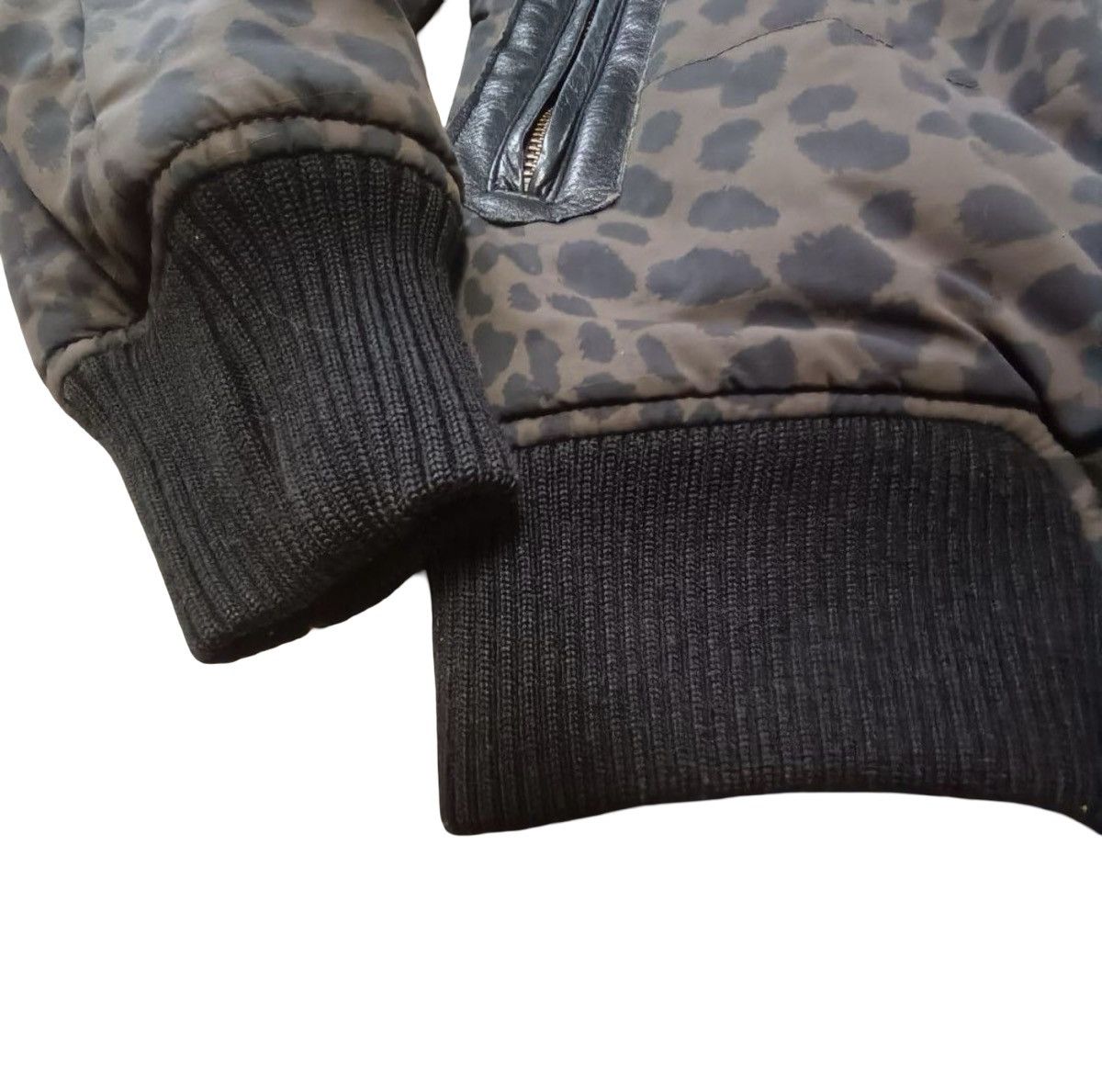 Hysteric Glamour HYSTERIC GLAMOUR Primaloft Leopard Print Fur Collar Jacket Size US S / EU 44-46 / 1 - 8 Thumbnail