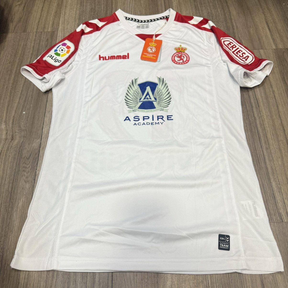 Hummel × Sports Specialties Deportiva Leonesa 17/18 player issue shirt #19 Yosuke 井手口揚介 Size US M / EU 48-50 / 2 - 1 Thumbnail