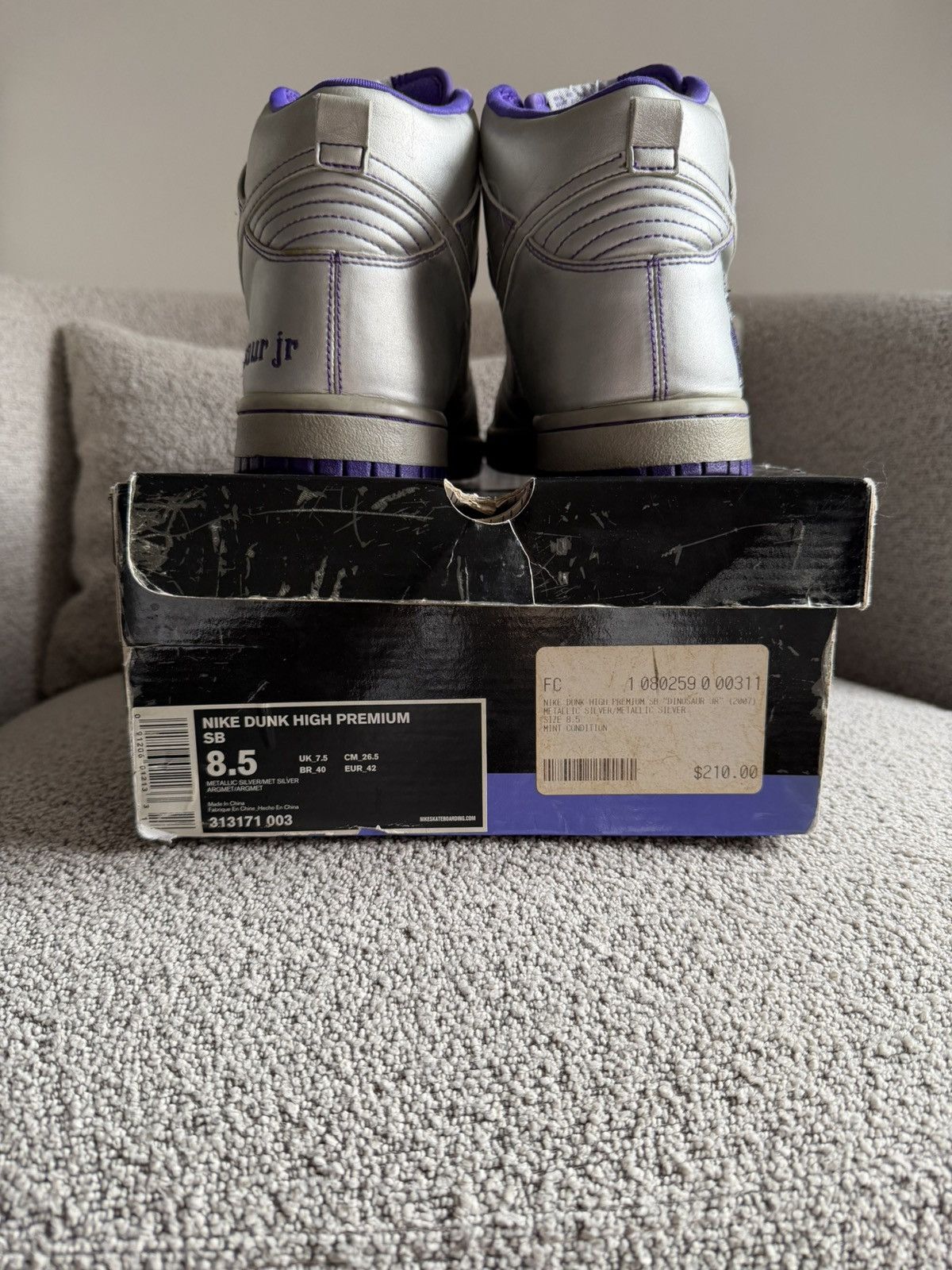 Nike SB Nike SB Dunk High “Dinosaur Jr” Size US 8.5 / EU 41-42 - 7 Thumbnail