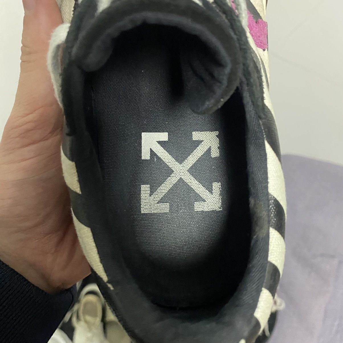 Off-White Off White Sneakers Size US 8 / EU 41 - 10 Thumbnail