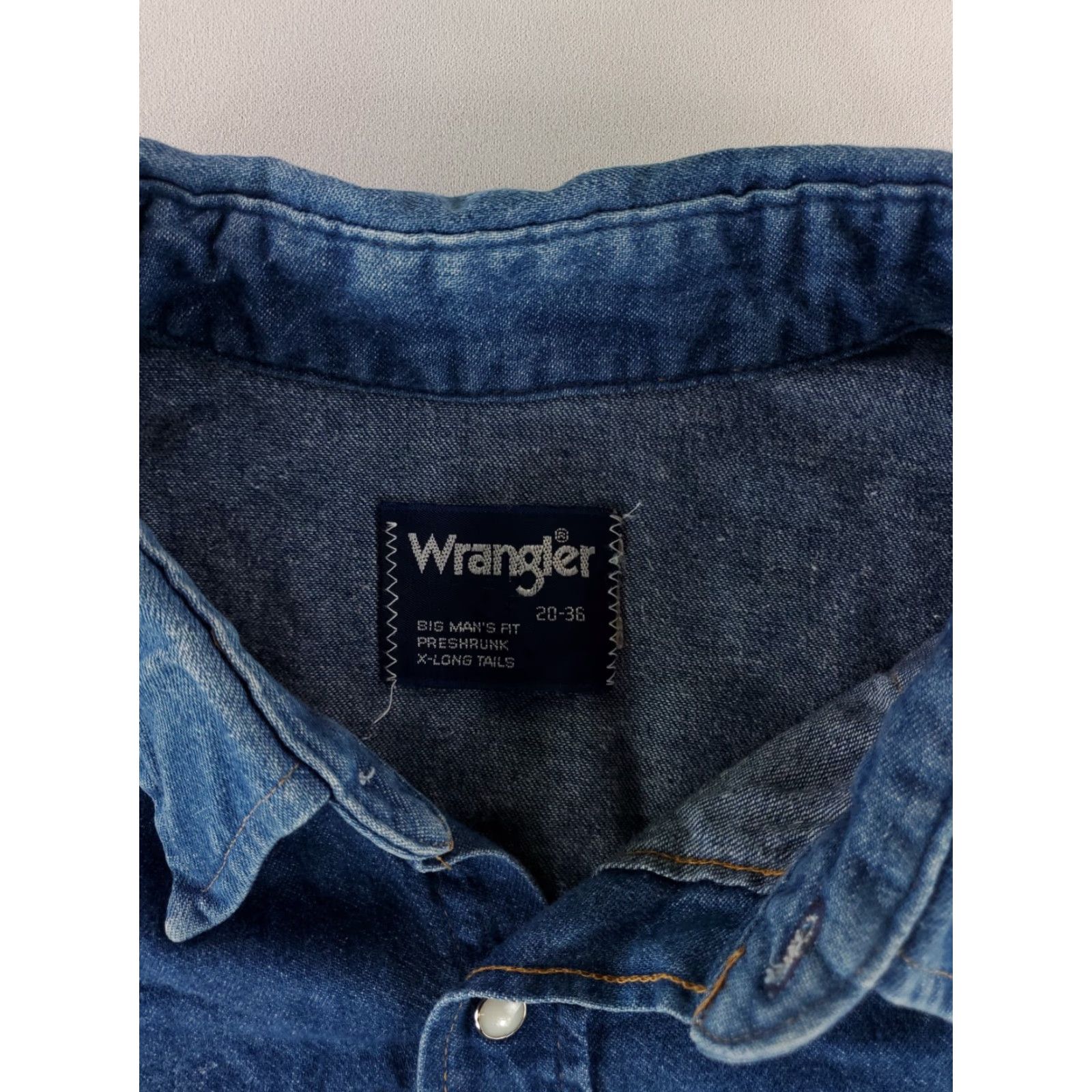 Wrangler Wrangler Denim Pearl Snap Shirt X-Long Tails Blue Mens 3XL 20-36 Big Man Fit Long Sleeve Snap Tail Shirt Size US XXL / EU 58 / 5 - 2 Thumbnail