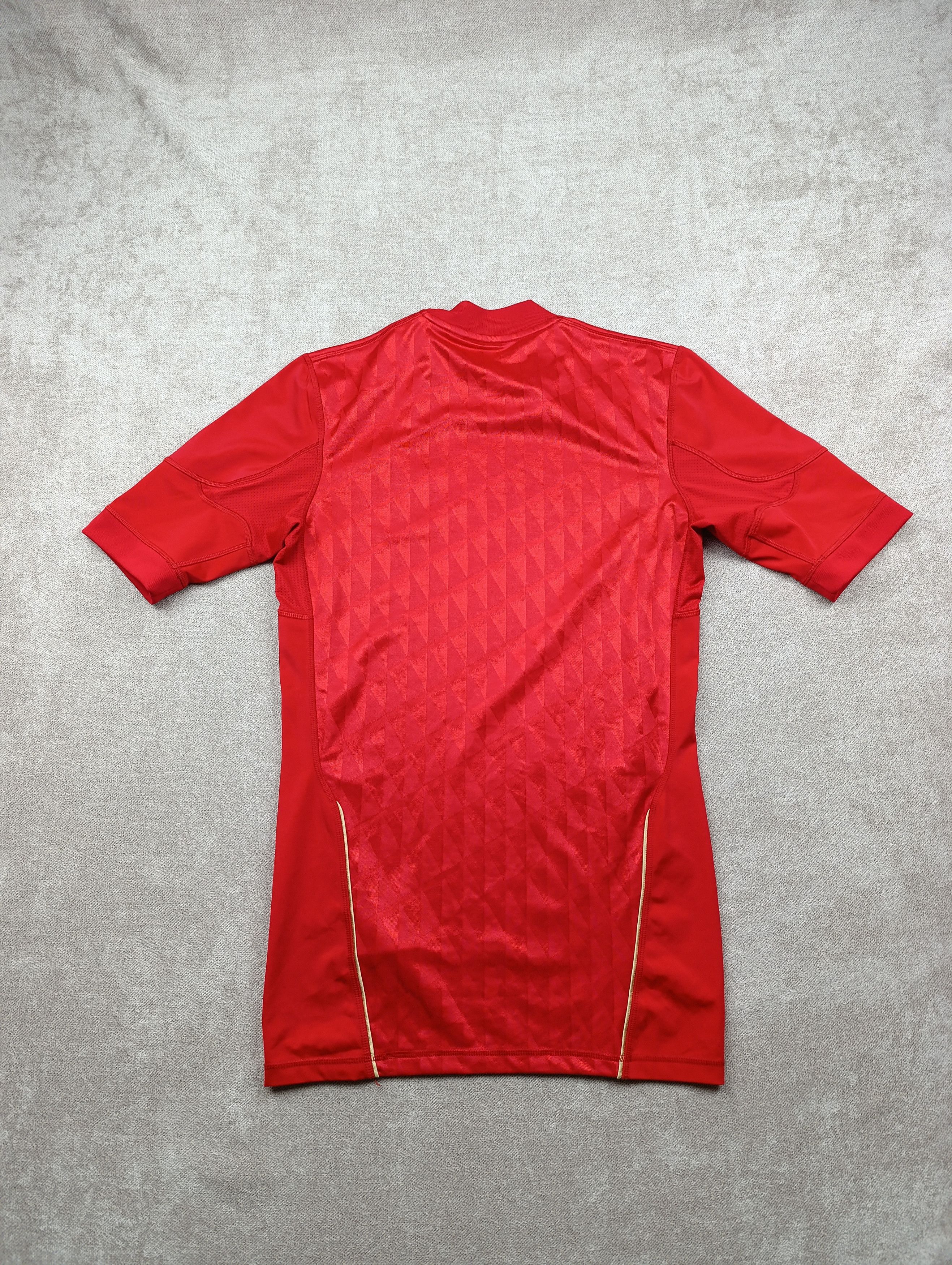 Adidas Adidas Liverpool 2010-12 Home Football Shirt Soccer Jersey Size US M / EU 48-50 / 2 - 12 Thumbnail