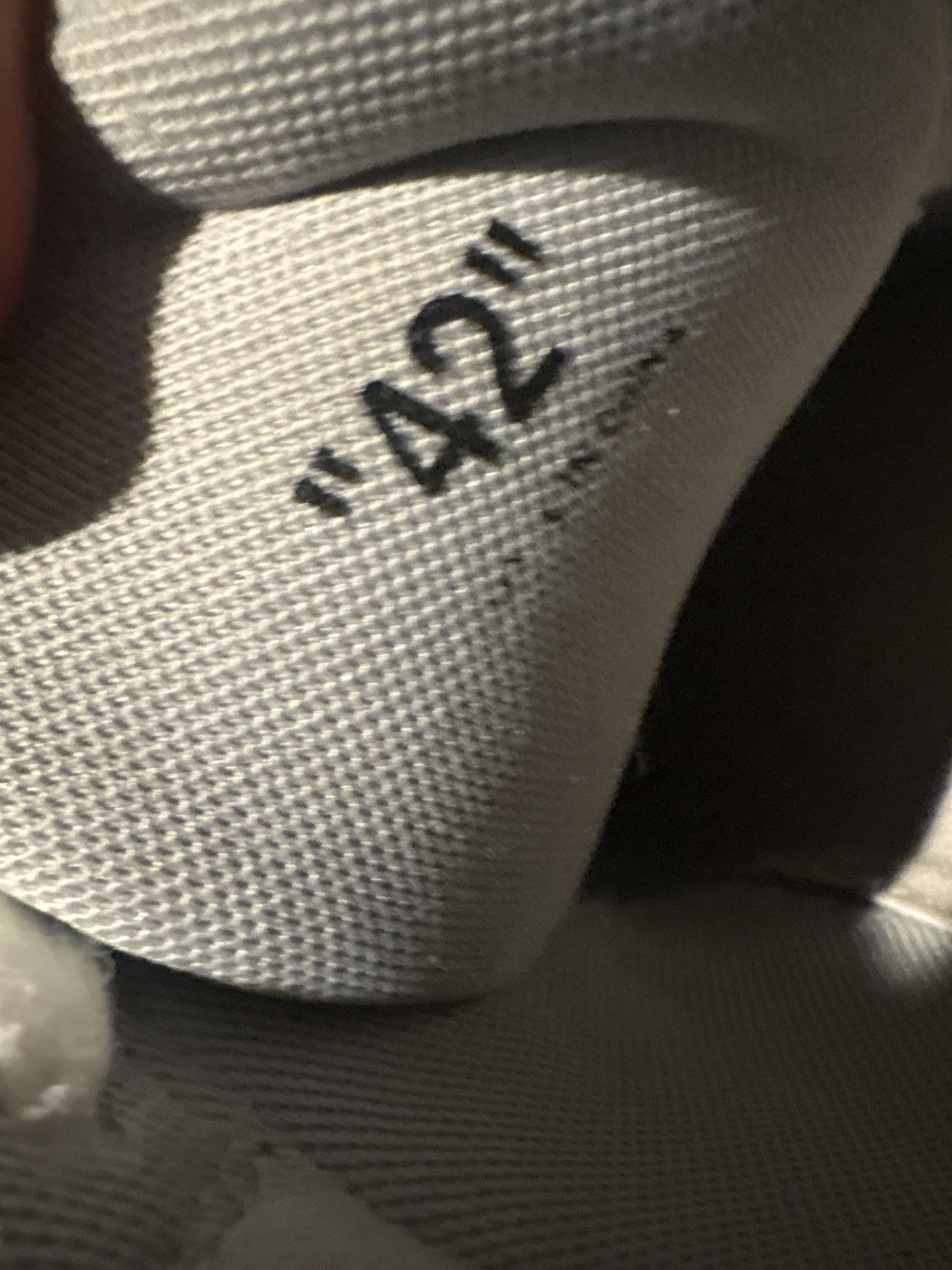 Off-White Off white Out of office Size US 9 / EU 42 - 2 Thumbnail