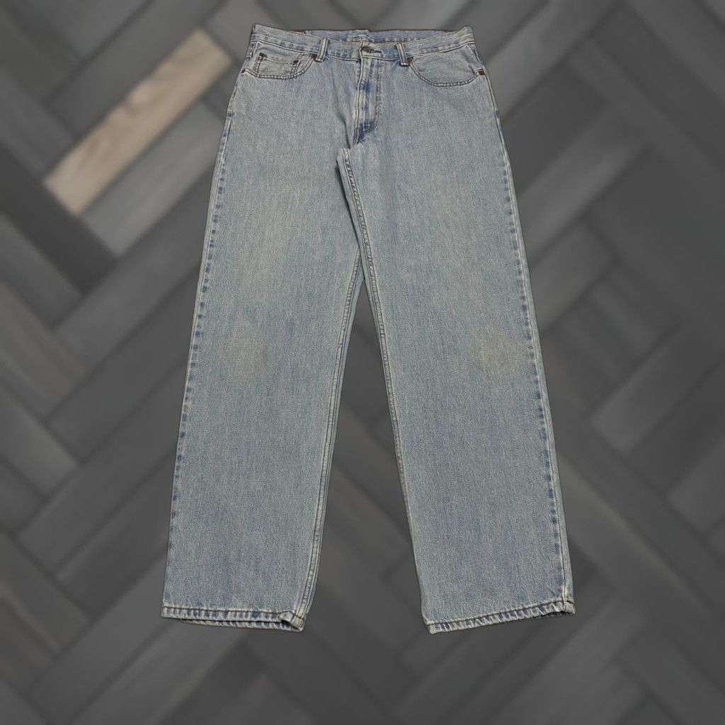 Levi's VINTAGE Levi's 550 Relaxed Fit Mens Jeans 34×33 Blue Light Wash 90s Retro Size US 34 / EU 50 - 1 Thumbnail