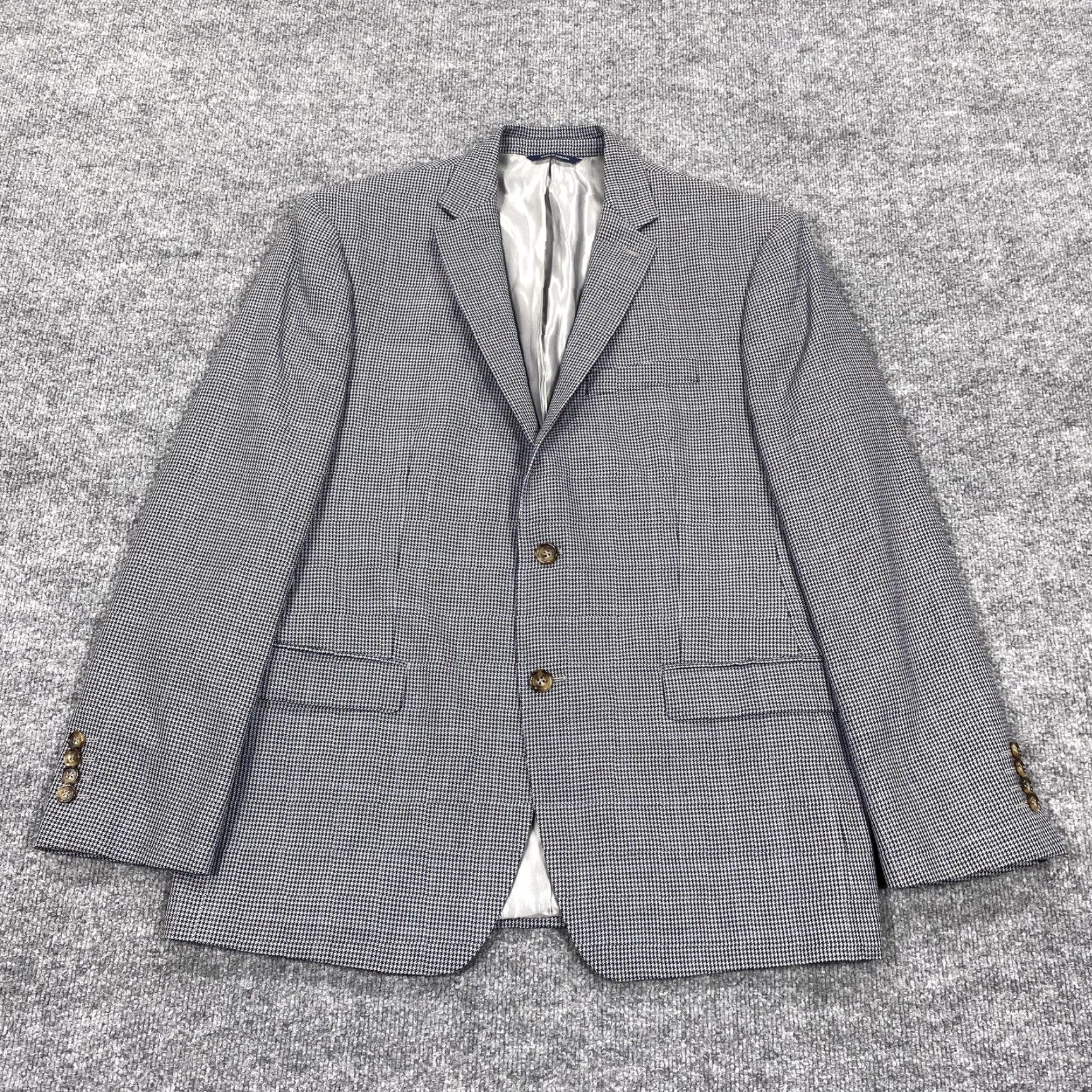 Ralph Lauren VINTAGE Ralph Lauren Blazer Mens 44R Gray Silk Wool Check Sport Coat Made Canada Size 44R - 2 Thumbnail