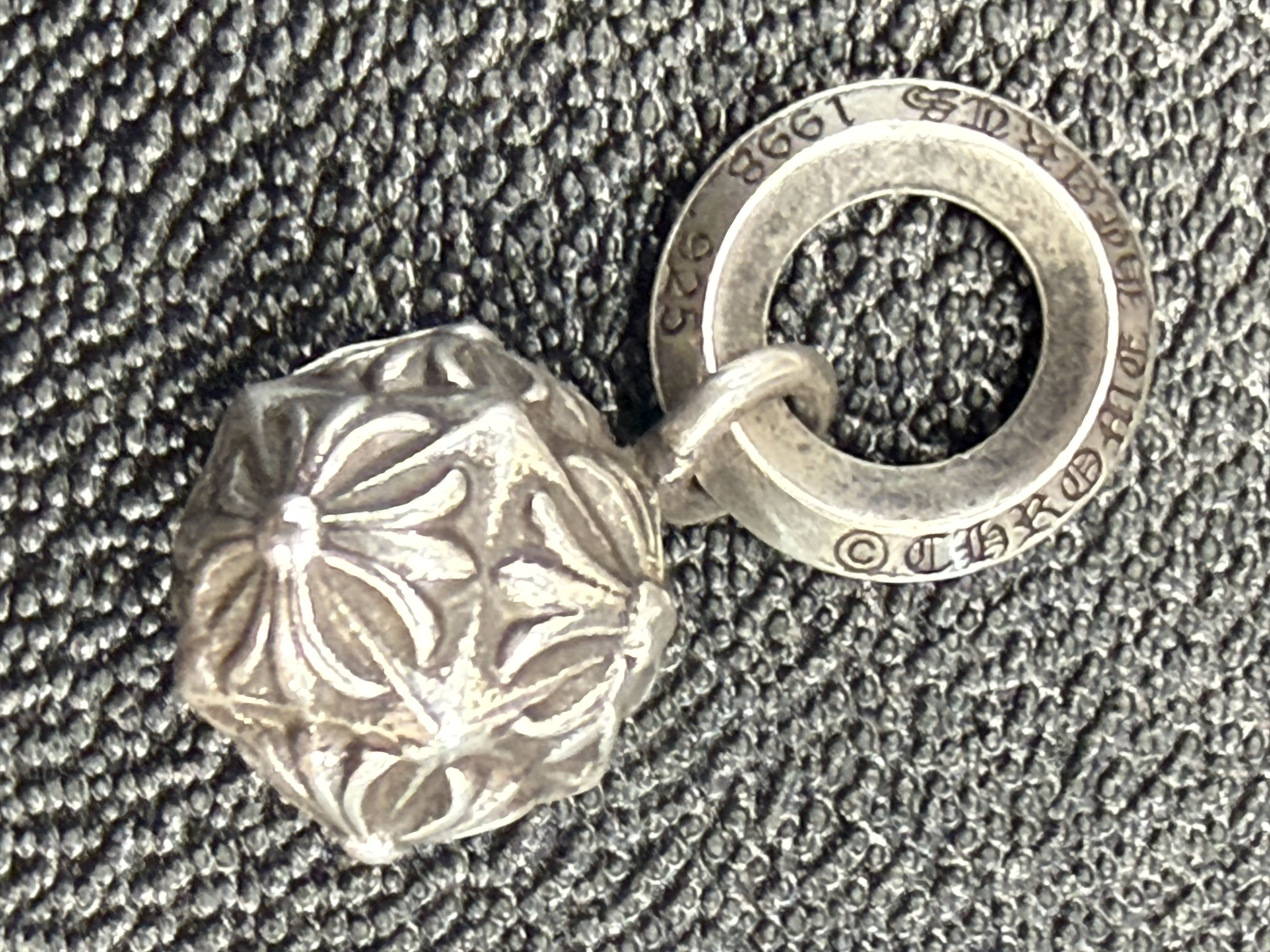 Chrome Hearts Chrome Hearts Cross Orb Pendant Size ONE SIZE - 4 Thumbnail