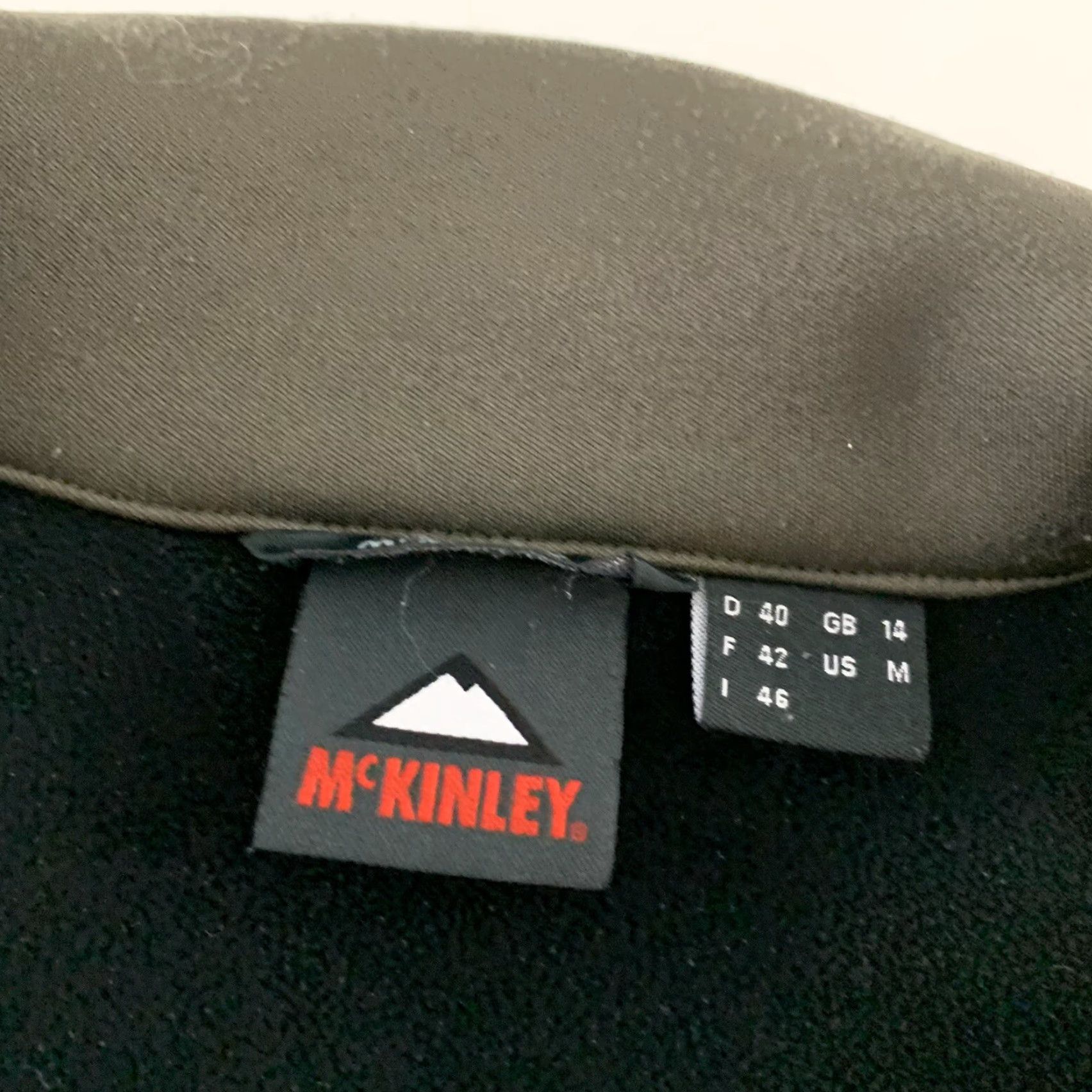 Vintage McKinley Men's Light Soft-shell Full Zip Jacket Gray M Size US M / EU 48-50 / 2 - 3 Thumbnail