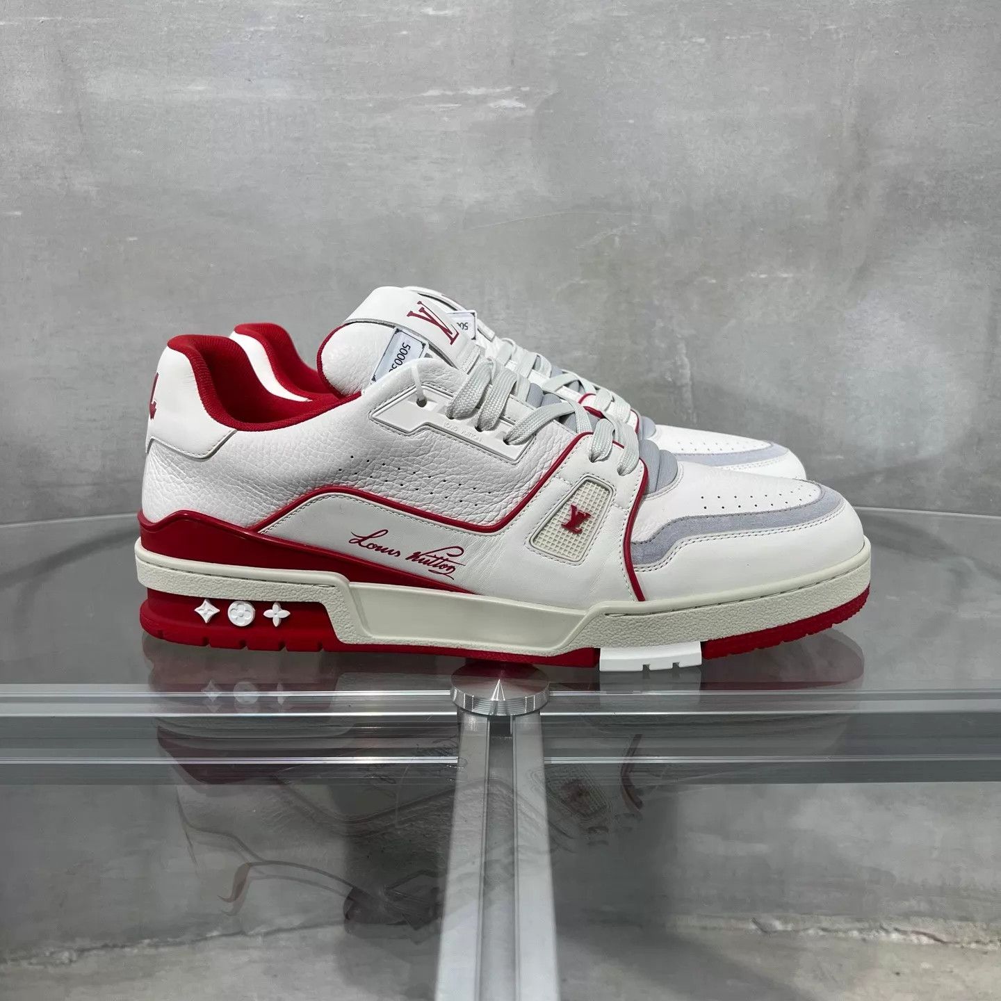 Louis Vuitton LV Trainer New White Red UK10 44 Size US 11 / EU 44 - 4 Thumbnail