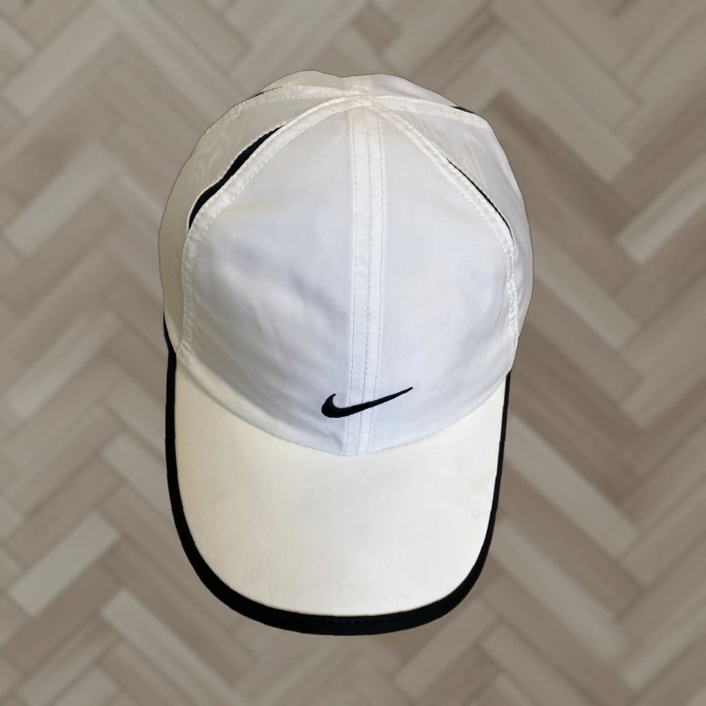 Nike Nike Baseball Cap Mens Adjustable Strap Back White Lightweight Golf Tennis Sports Hat Size ONE SIZE - 1 Thumbnail