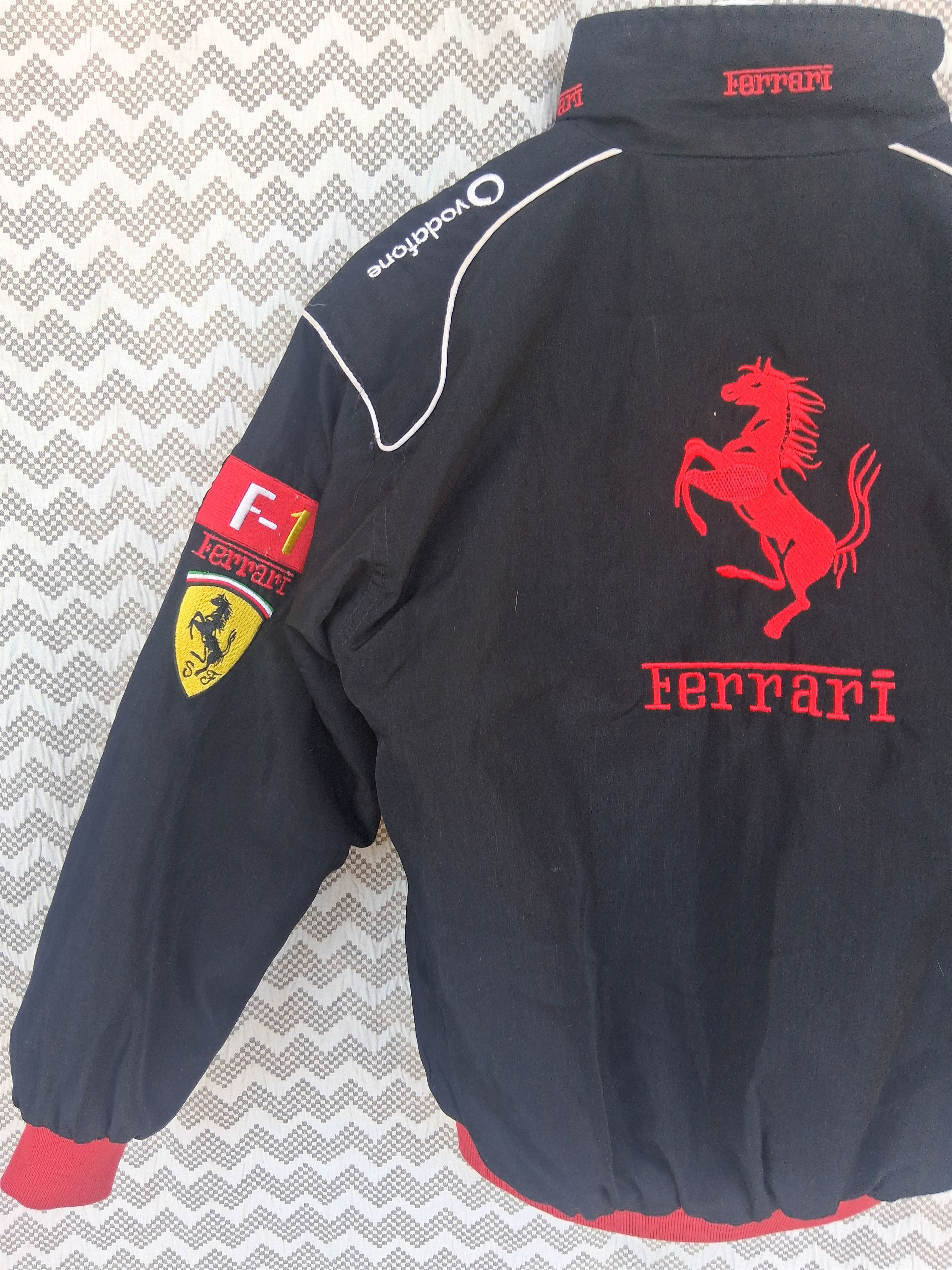 Ferrari Ferrari Racing Jacket with Vodafoen Sponsor Logo from 1990s Size US XS / EU 42 / 0 - 3 Thumbnail