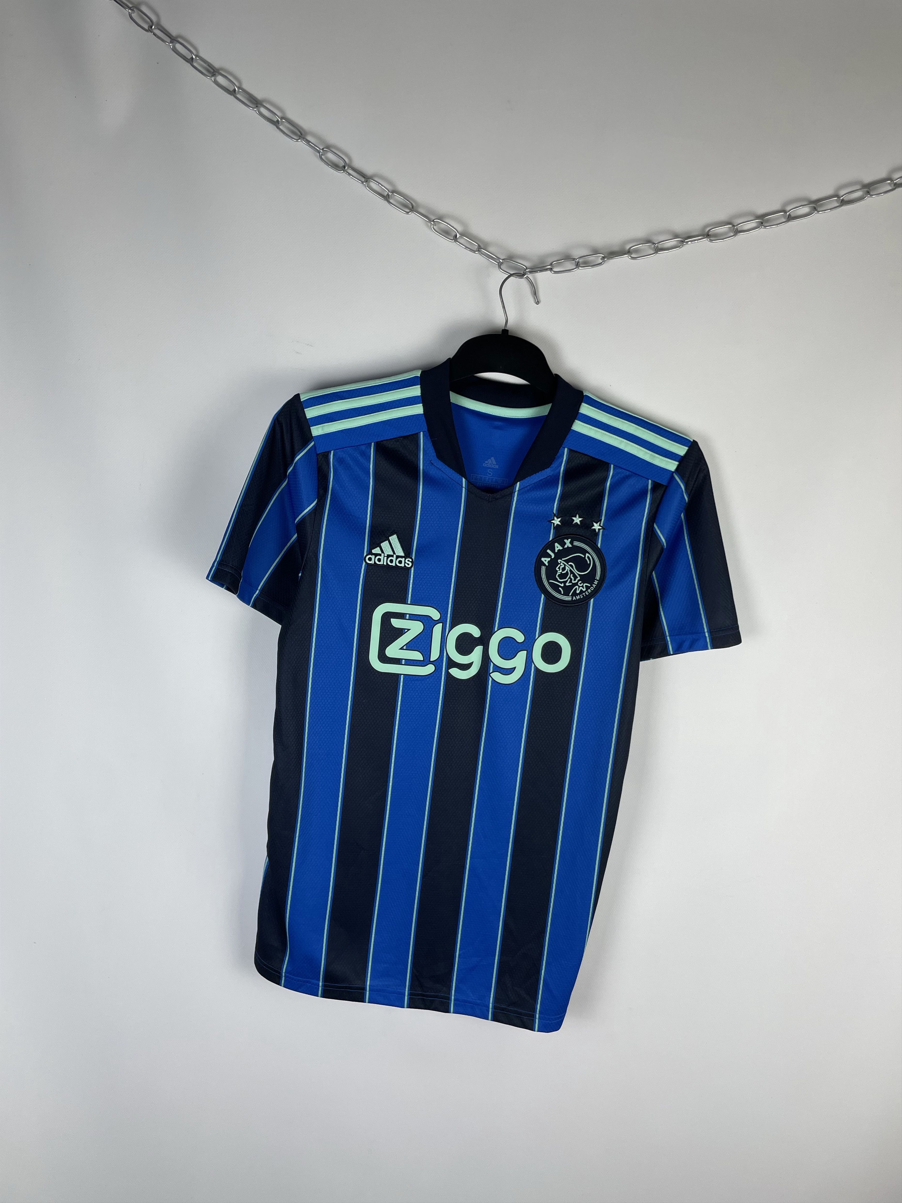 Adidas Ajax 2021-2022 Away Soccer Jersey Football Kit Shirt Size US S / EU 44-46 / 1 - 2 Thumbnail