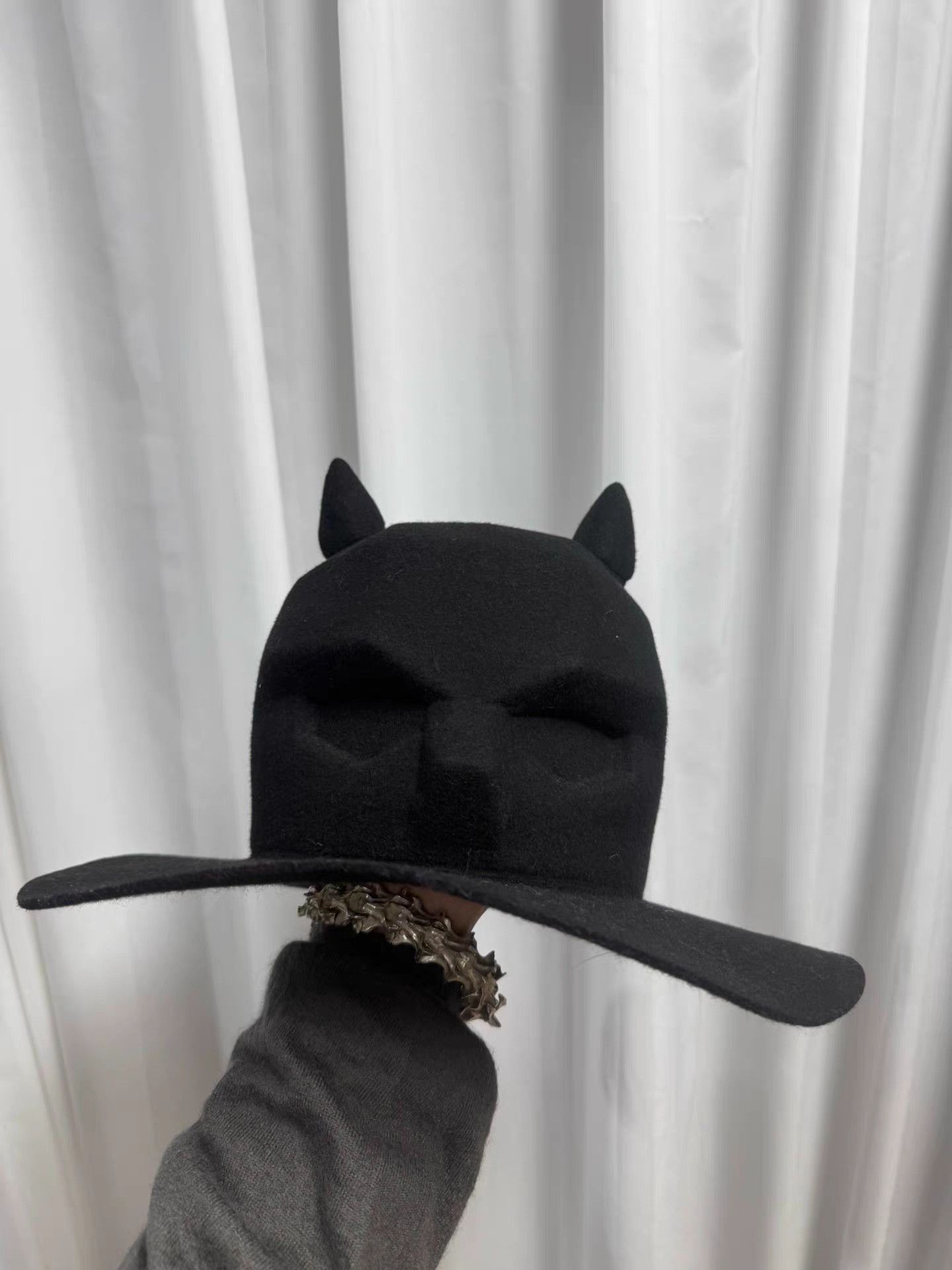 Takahiromiyashita The Soloist. The Soloist 17SS Batman Bowler Hat K20 Size ONE SIZE - 2 Thumbnail