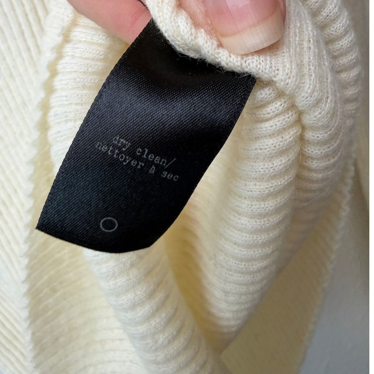 Rag & Bone Rag & Bone Ribbed V Neck Sweater Women US S Cream Size S / US 4 / IT 40 - 9 Thumbnail