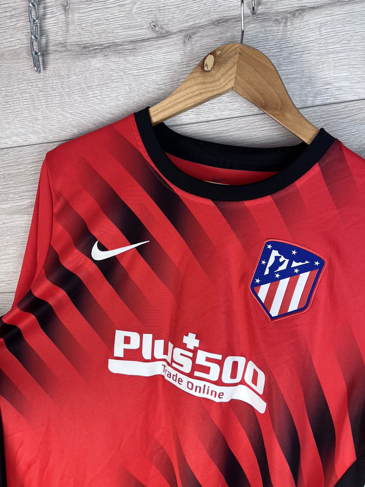 Japanese Brand Soccer jersey men’s Nike Atletico Madrid size M Size US M / EU 48-50 / 2 - 6 Thumbnail