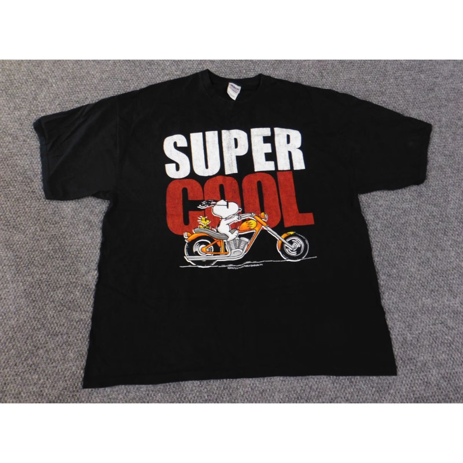 Gildan Gildan Peanuts Graphic Print T-Shirt Black 2XL Mens Biker 90s Retro Vintage Shirt Short Sleeve Crew Neck Size US XXL / EU 58 / 5 - 4 Thumbnail