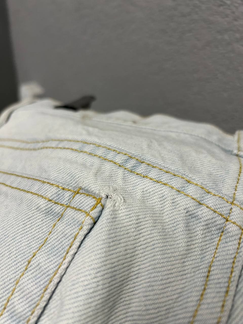 Supreme Supreme mens regular fit jeans size W 32 Size US 32 / EU 48 - 16 Thumbnail