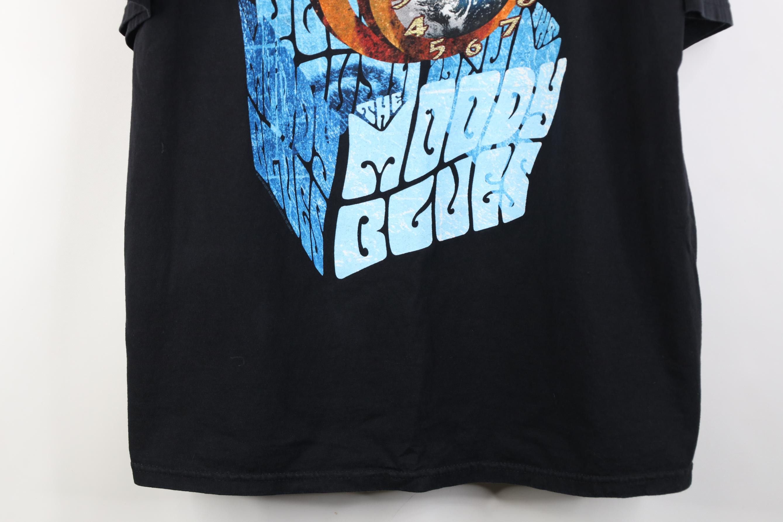Vintage Vintage Y2K 2003 December Tour The Moody Blues Band T-Shirt Size US XL / EU 56 / 4 - 3 Thumbnail