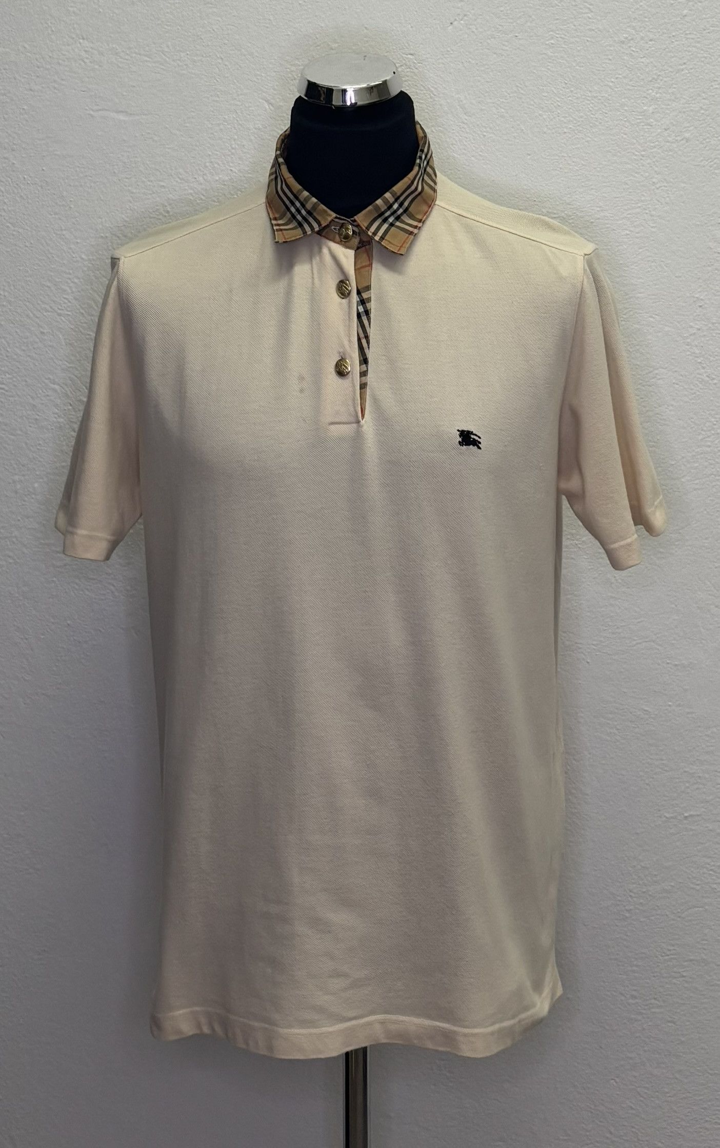 Burberry Burberry vintage Beige polo size L Size US L / EU 52-54 / 3 - 1 Thumbnail