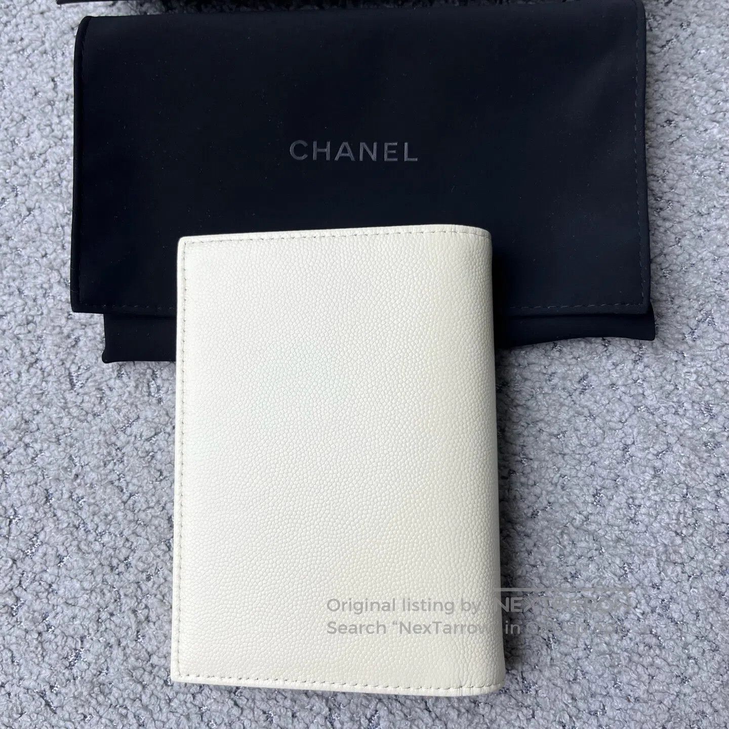 Chanel Chanel Letter-shaped patterned embossed leather passport c Size ONE SIZE - 3 Thumbnail