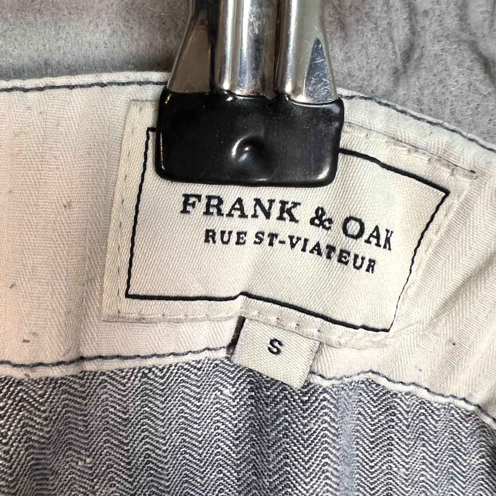 Vintage VINTAGE Frank & Oak Rue St-Viateur Mens Small Chambray Pants Cotton Blend Blue Chino Flat Front Tapered 34in Waist 32in Inseam Mens Size US 29 - 3 Thumbnail