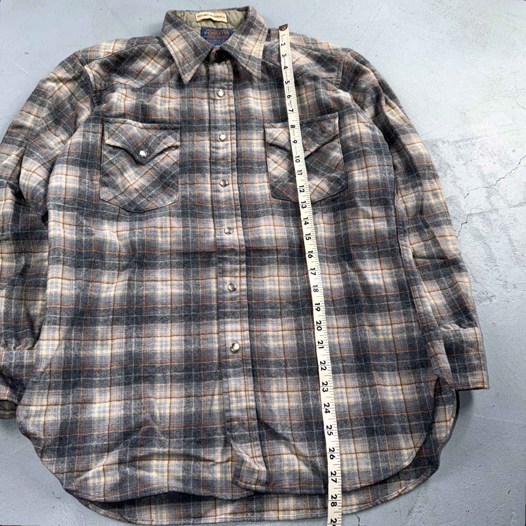 Pendleton VINTAGE Pendleton Shirt Gray 100% Virgin Wool Western Plaid Pearl Snap Button-Up M Men Broadway? Size US M / EU 48-50 / 2 - 3 Thumbnail