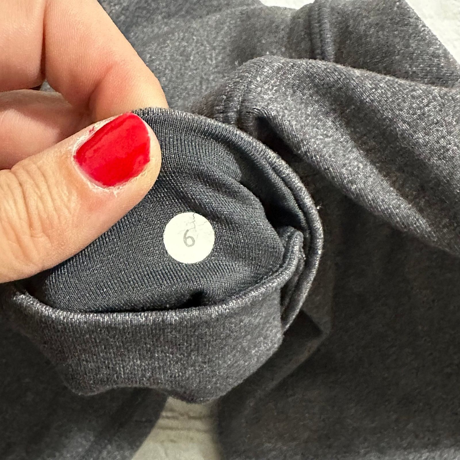 Lululemon Lululemon Capri leggings size 6 Size 28" / US 6 / IT 42 - 7 Thumbnail