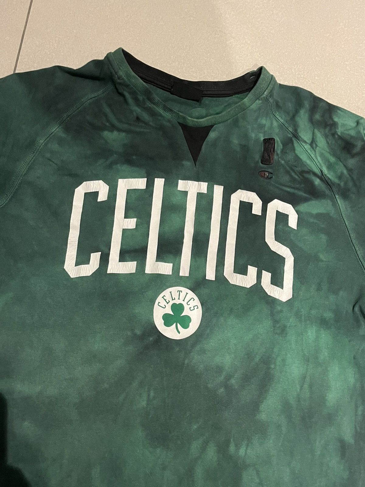 Champion Tie dye boston celtics vintage tshirt Size US XXL / EU 58 / 5 - 2 Thumbnail