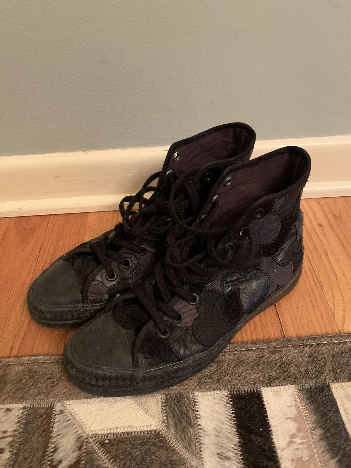 Number (N)ine AW03 Crying heart patch sneakers | Grailed