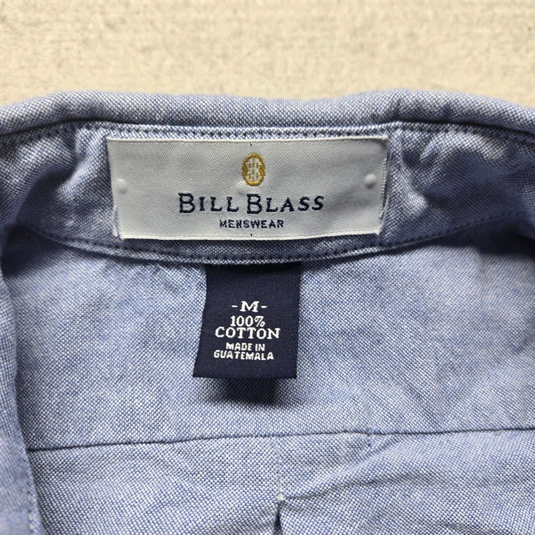 Bill Blass Bill Blass Shirt Adult Men M Medium Blue 100% Cotton Button-Up Long Sleeve Collared Pockets Regular Fit Size US M / EU 48-50 / 2 - 3 Thumbnail