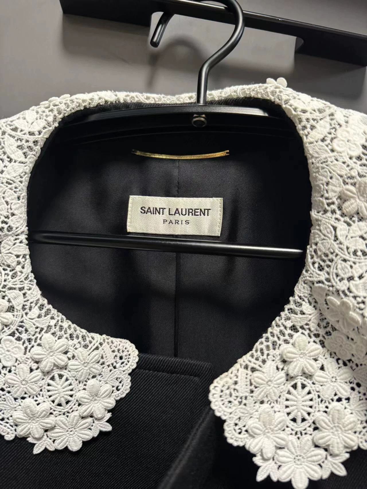 Saint Laurent Paris Saint Laurent Paris Lace collar short jacket Size US XS / EU 42 / 0 - 1 Thumbnail
