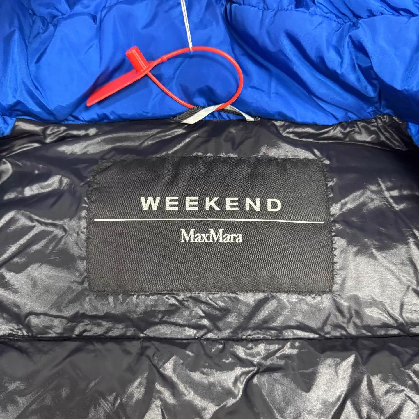 Max Mara MaxMara WEEKEND hooded down jacket 32 99 new Size XS / US 0-2 / IT 36-38 - 5 Thumbnail