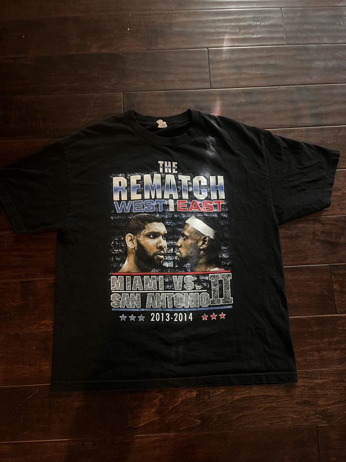 Vintage Tim Duncan Lebron Finals Rematch Tee Size US XL / EU 56 / 4 - 1 Thumbnail