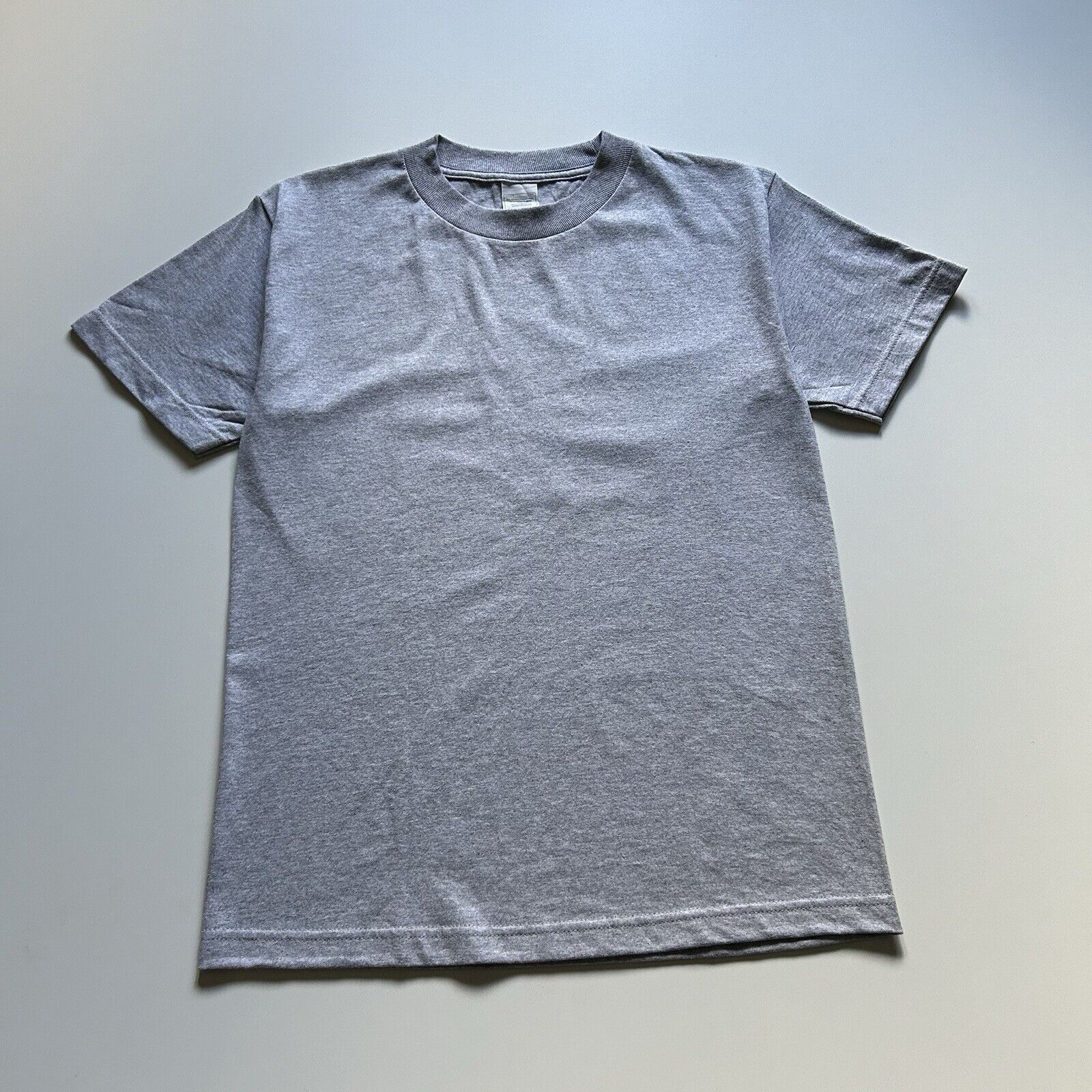 Vintage Vintage Y2K Blank Gray Basic T Shirt Men's Small Cotton Rare Size US S / EU 44-46 / 1 - 1 Thumbnail