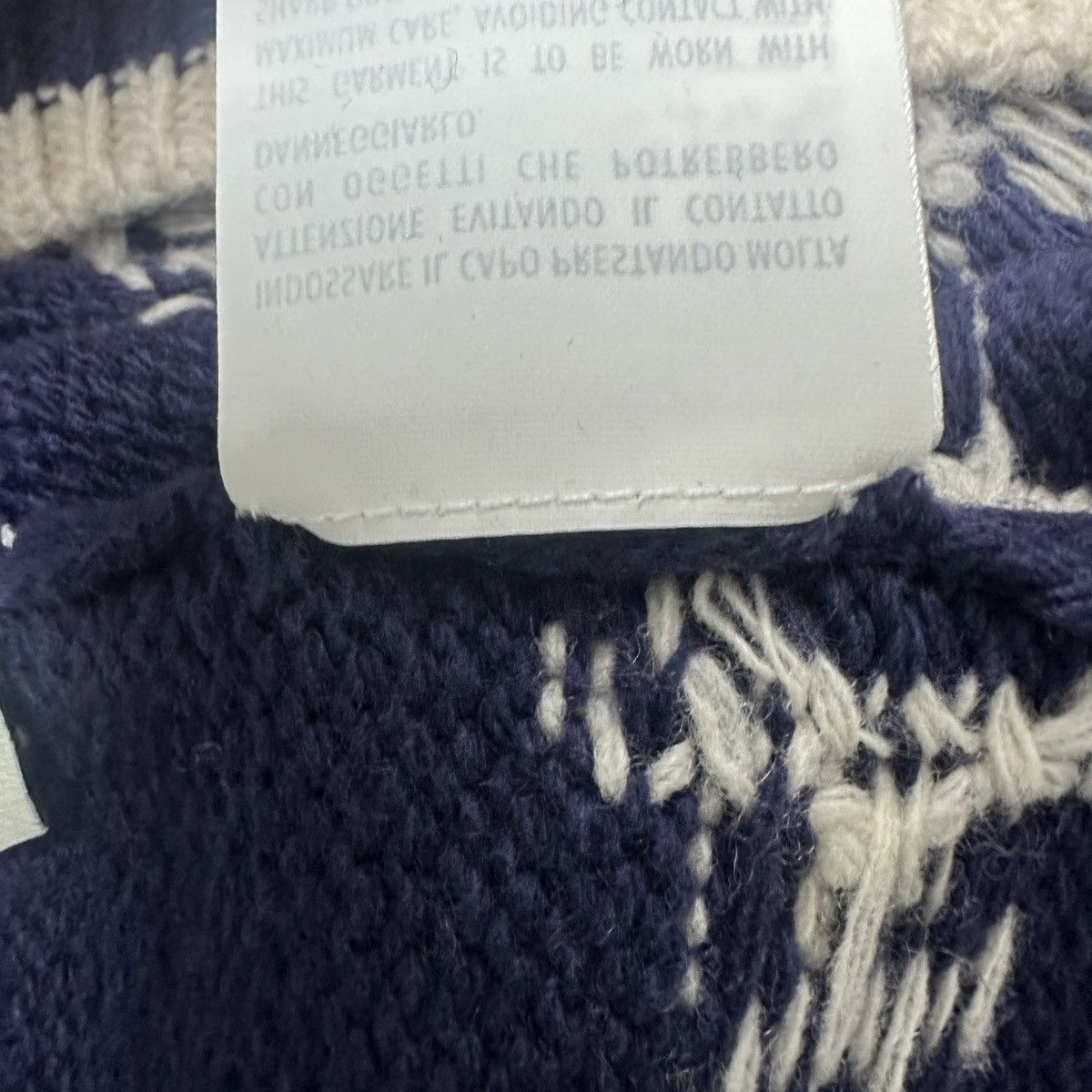 Gucci Authentic COA Gucci GG Jacquard Wool Sweater with Reindeer Size US S / EU 44-46 / 1 - 13 Thumbnail