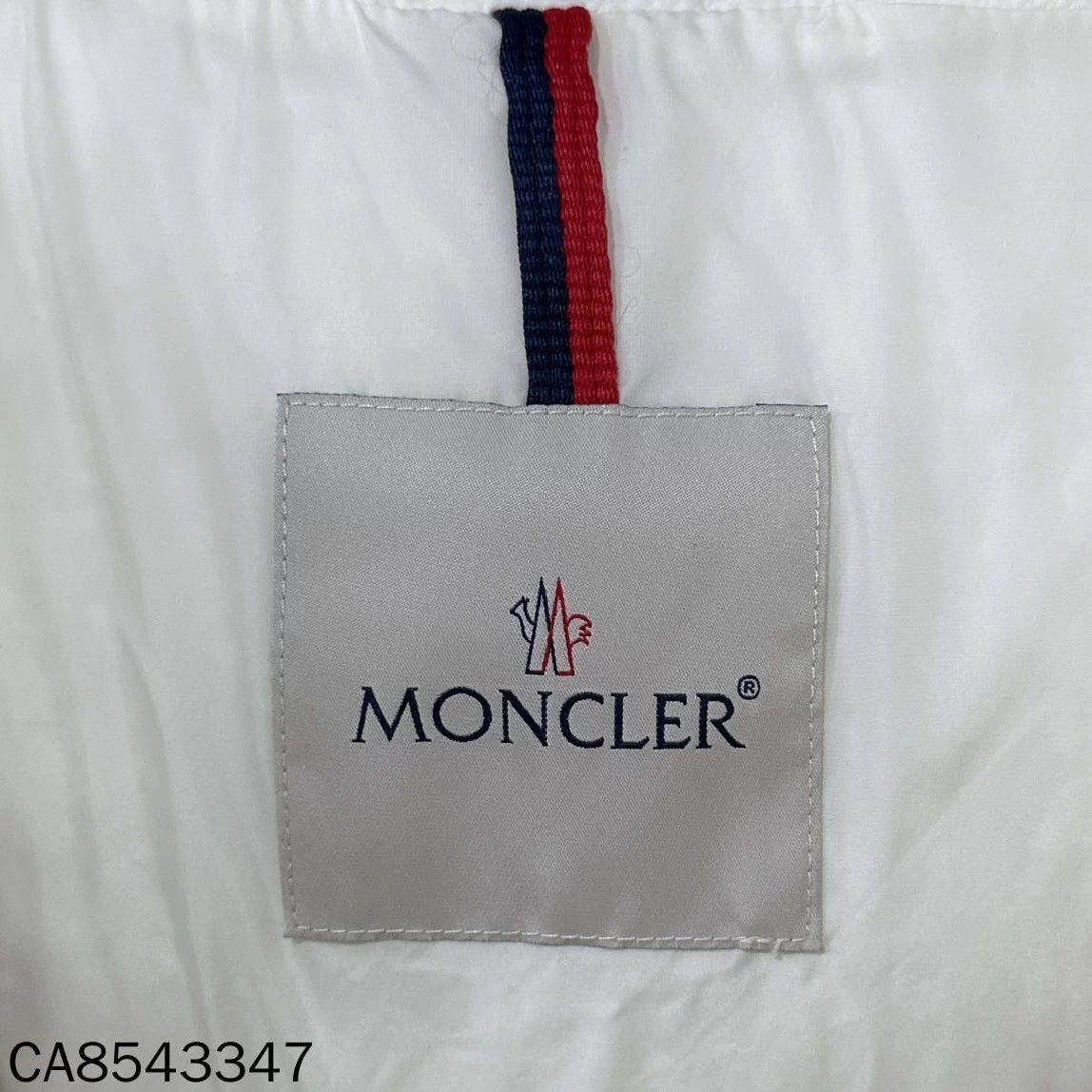Moncler Moncler Blue Fox Fur Collar White Down Coat New Size S / US 4 / IT 40 - 4 Thumbnail
