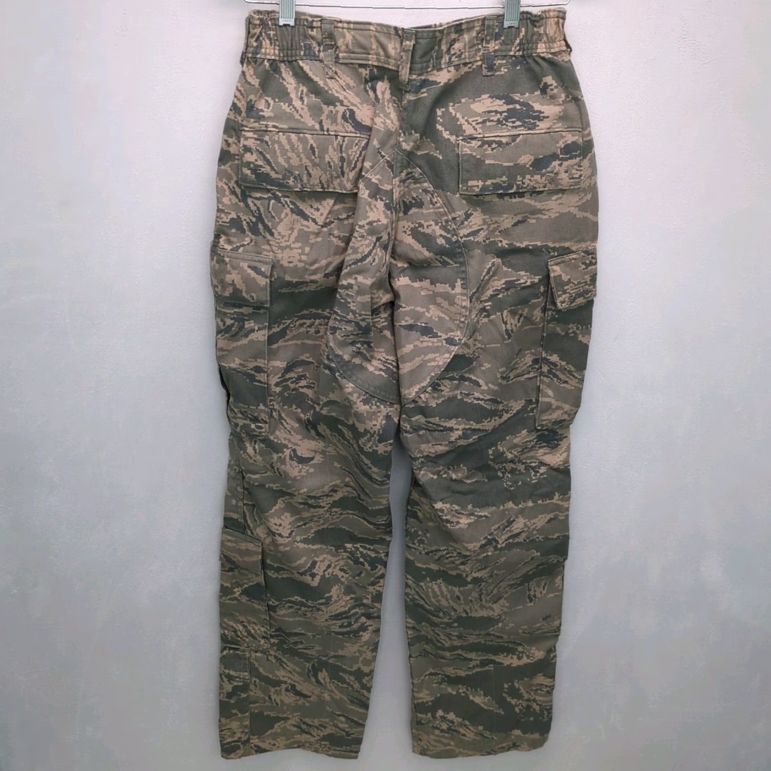 Vintage VINTAGE U.S. Air Force Womens Pants Trouser Utility Cargo Camouflage Green Tan Short 10S Size 32" / US 10 / IT 46 - 2 Thumbnail