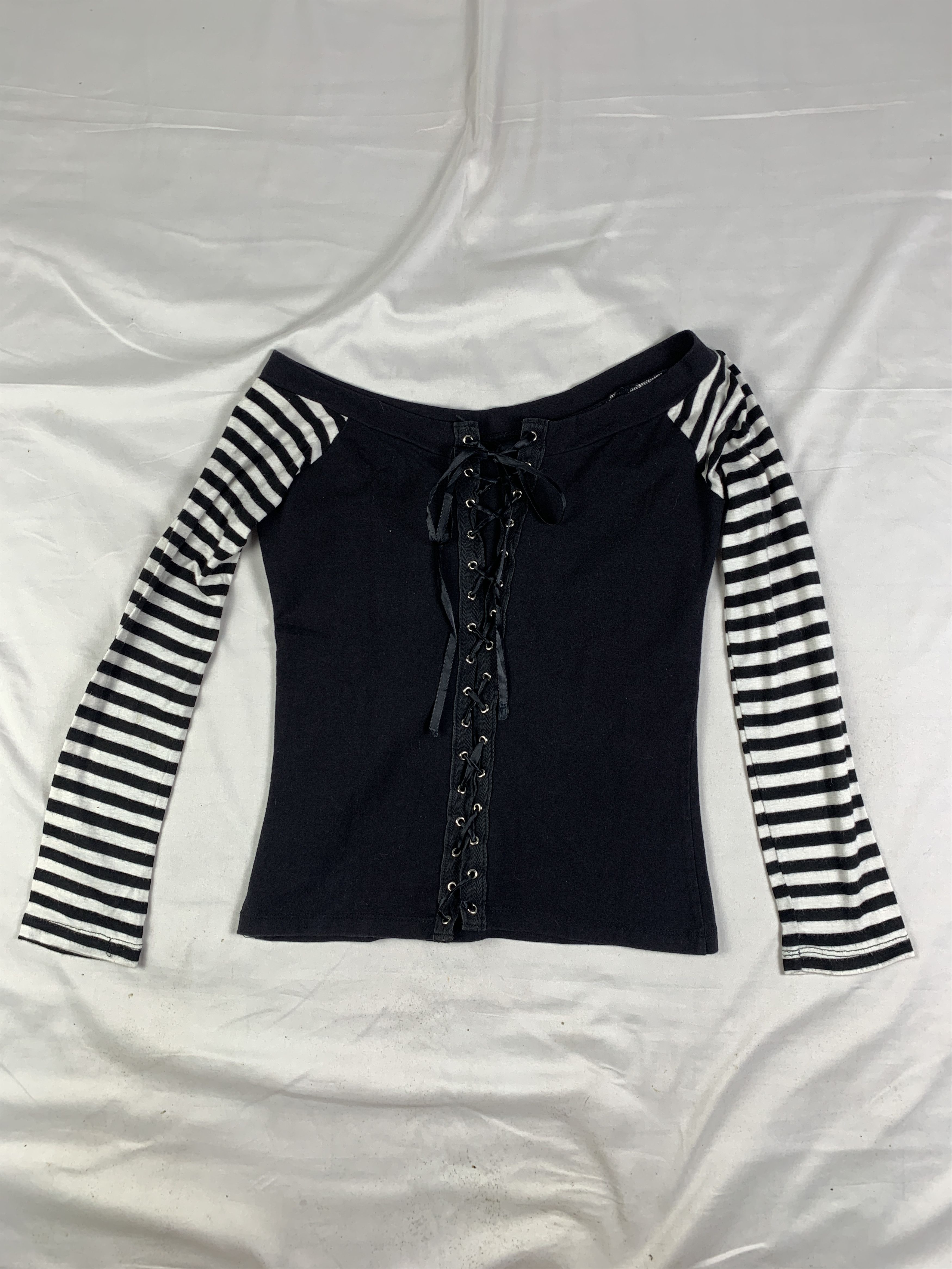 Japanese Brand Too Fast USA Grabbing Lace Top (S) Size S / US 4 / IT 40 - 4 Thumbnail