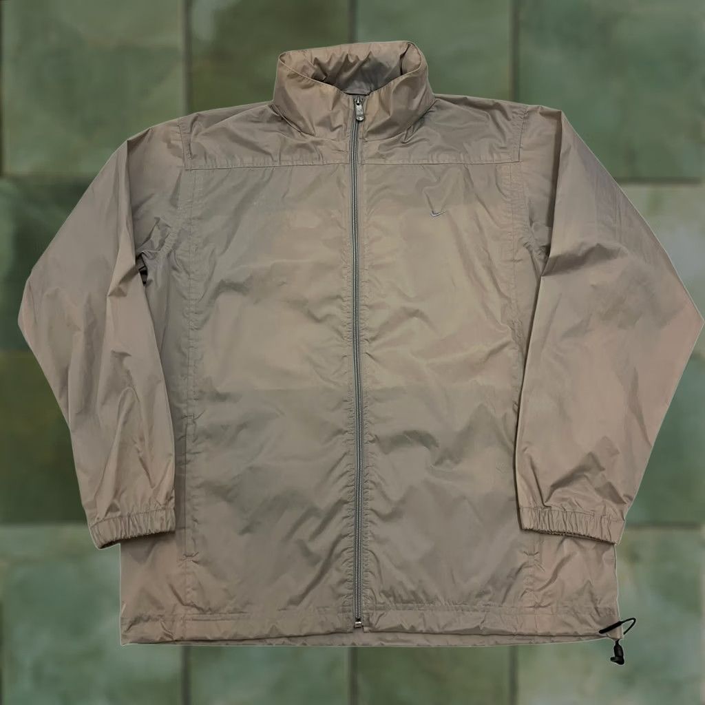 Nike VINTAGE Nike Windbreaker Jacket Mens M Beige Grey Full Zip Windbreaker Size US M / EU 48-50 / 2 - 1 Thumbnail