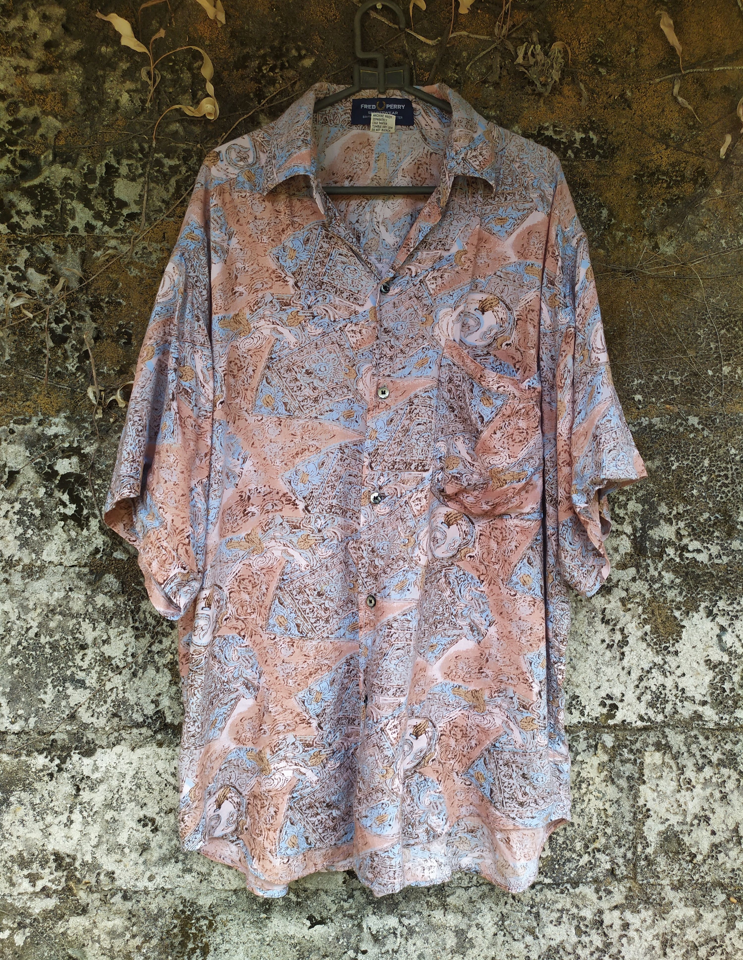Fred Perry Vintage Fred Perry Rayon Shifrs Size US S / EU 44-46 / 1 - 1 Thumbnail