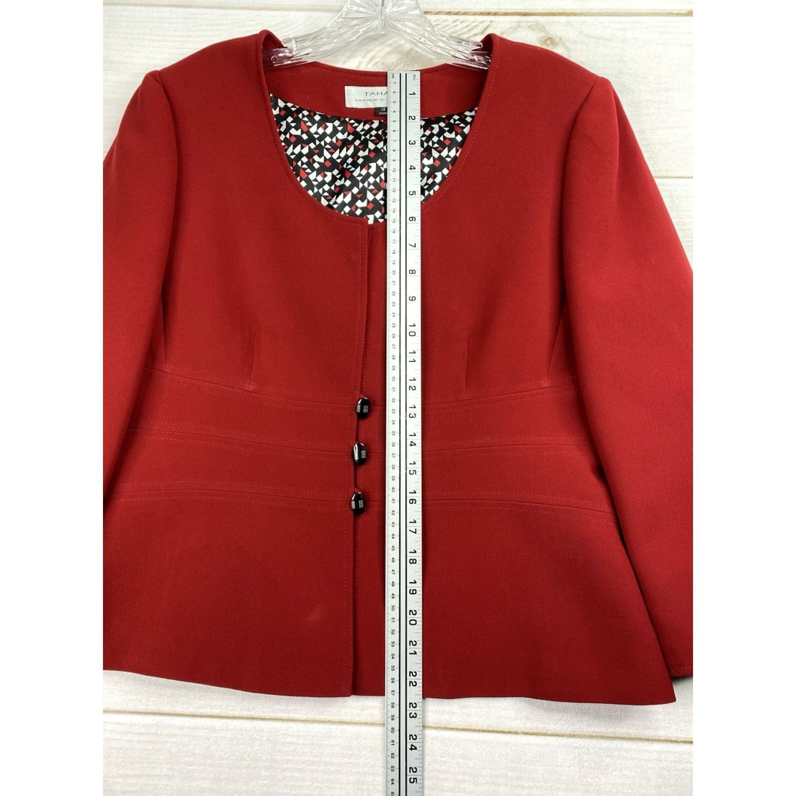 Vintage Tahari Blazer Womens 12 Red 3/4 Sleeve Lined Single-Breasted Button Front Career Jacket Size XL / US 12-14 / IT 48-50 - 7 Thumbnail