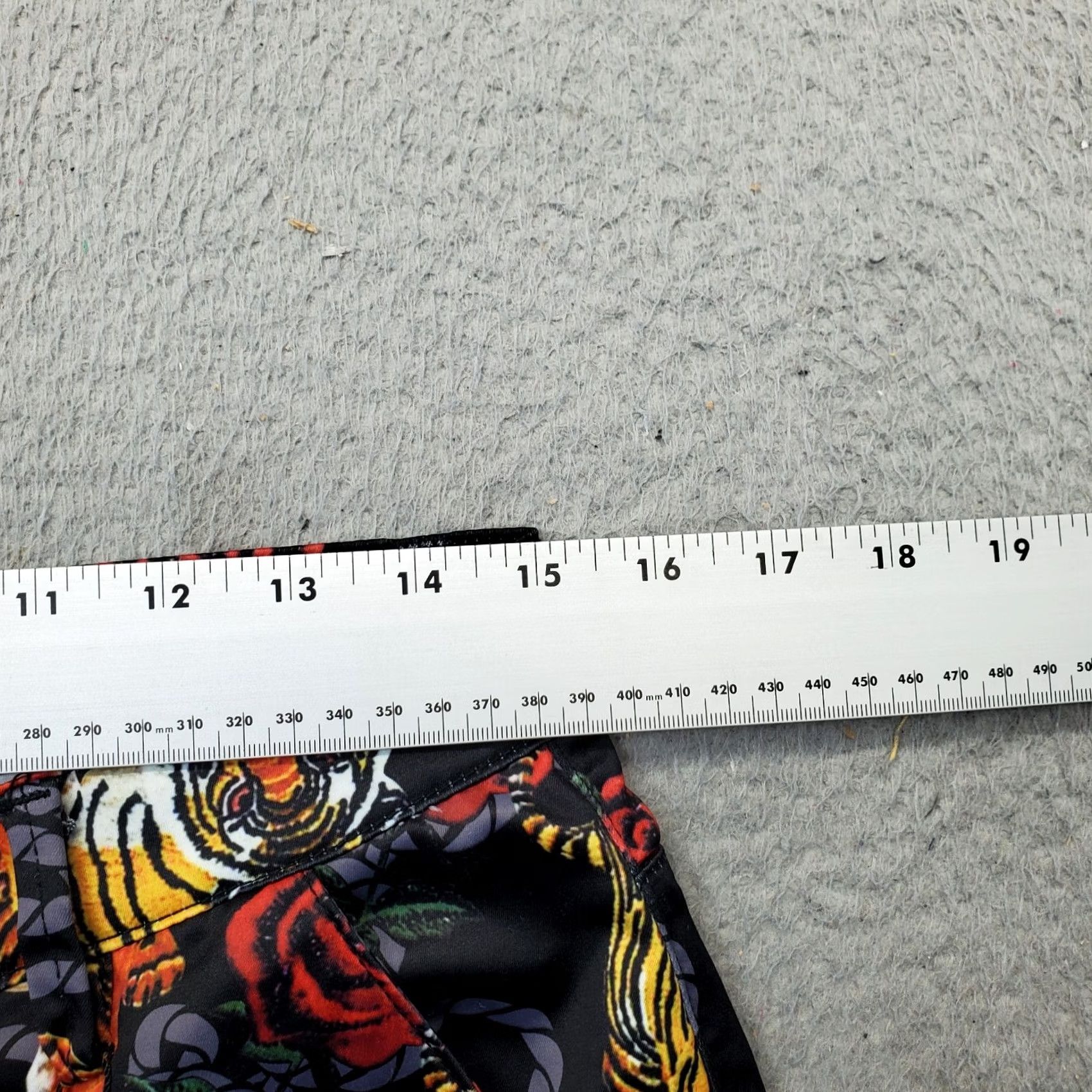 Vintage SSLR Collection Bermuda Shorts Mens 32 Multi Hawaiian Tiger Pocket Shirt Size US 32 / EU 48 - 3 Thumbnail