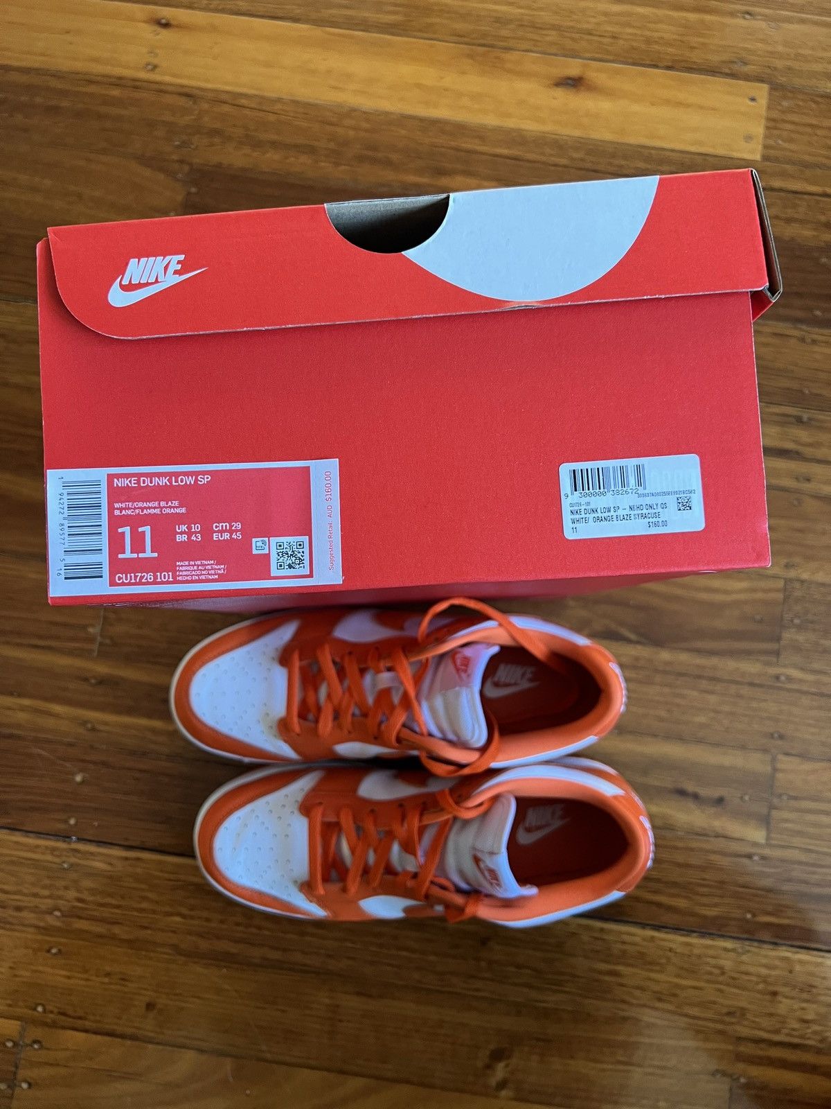 Nike Nike Dunk Low SP Syracuse 2022 Size US 10 / EU 43 - 7 Thumbnail