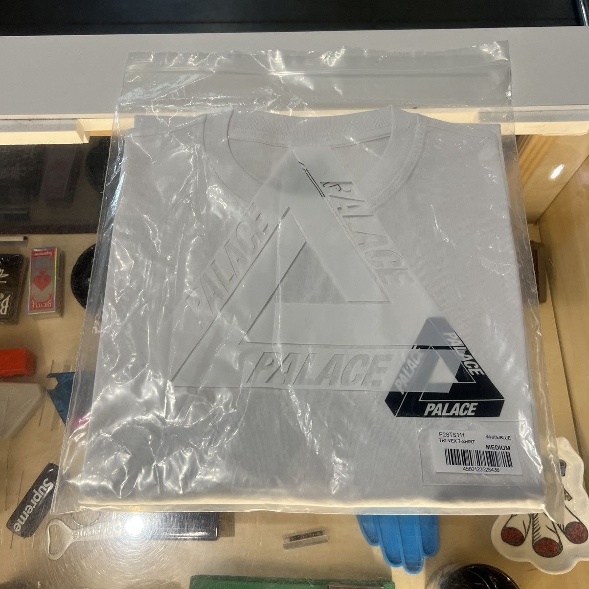 Palace Palace Tri-Vex Tee White/Green • Medium Size US M / EU 48-50 / 2 - 5 Thumbnail