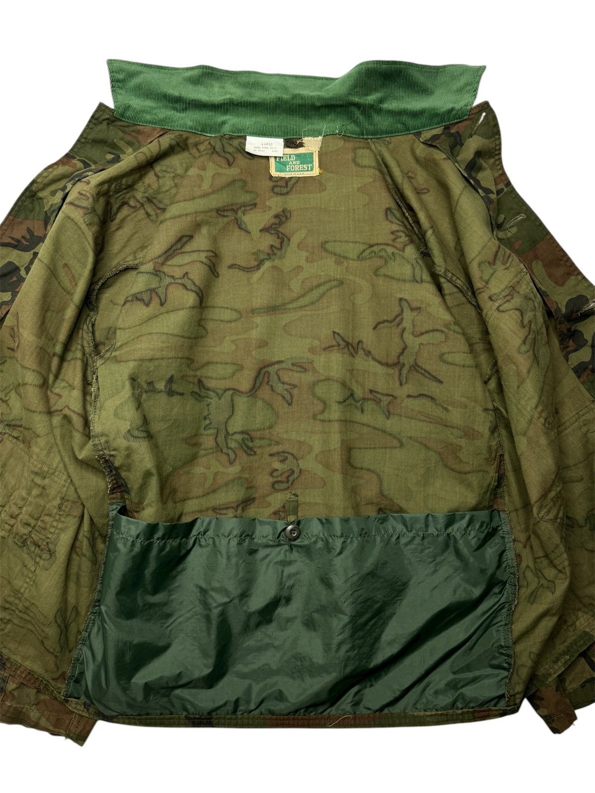 Vintage Vintage 1970’s Field and Forest Camo Chore Hunting Jacket Size US L / EU 52-54 / 3 - 6 Thumbnail
